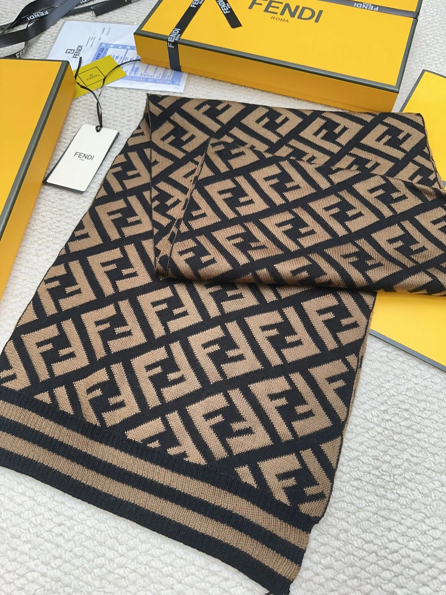 Шарфы Fendi 18275097