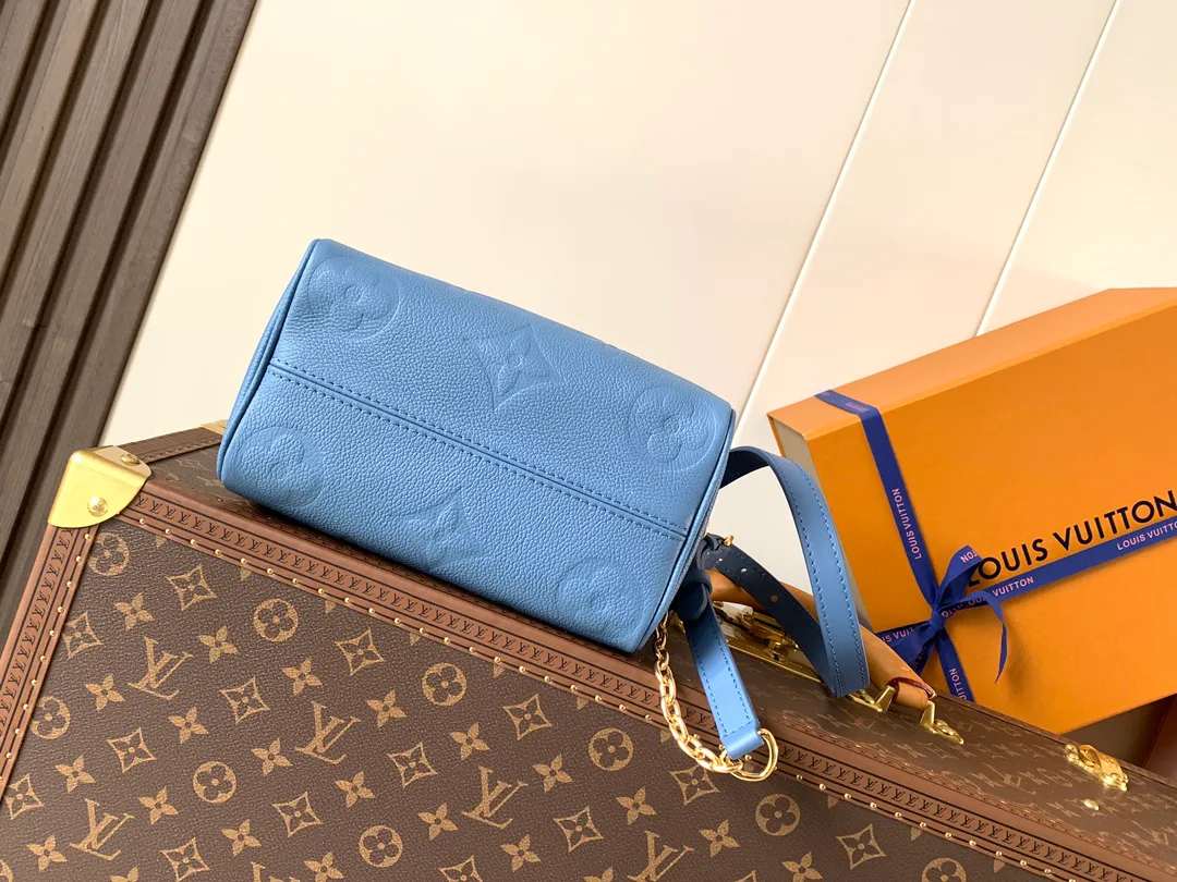 Классические Сумки Женские Louis Vuitton 13435279