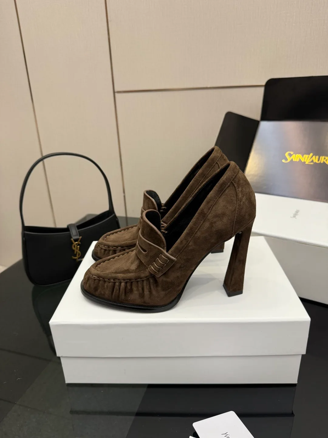 Туфли Женские Saint Laurent 1091950