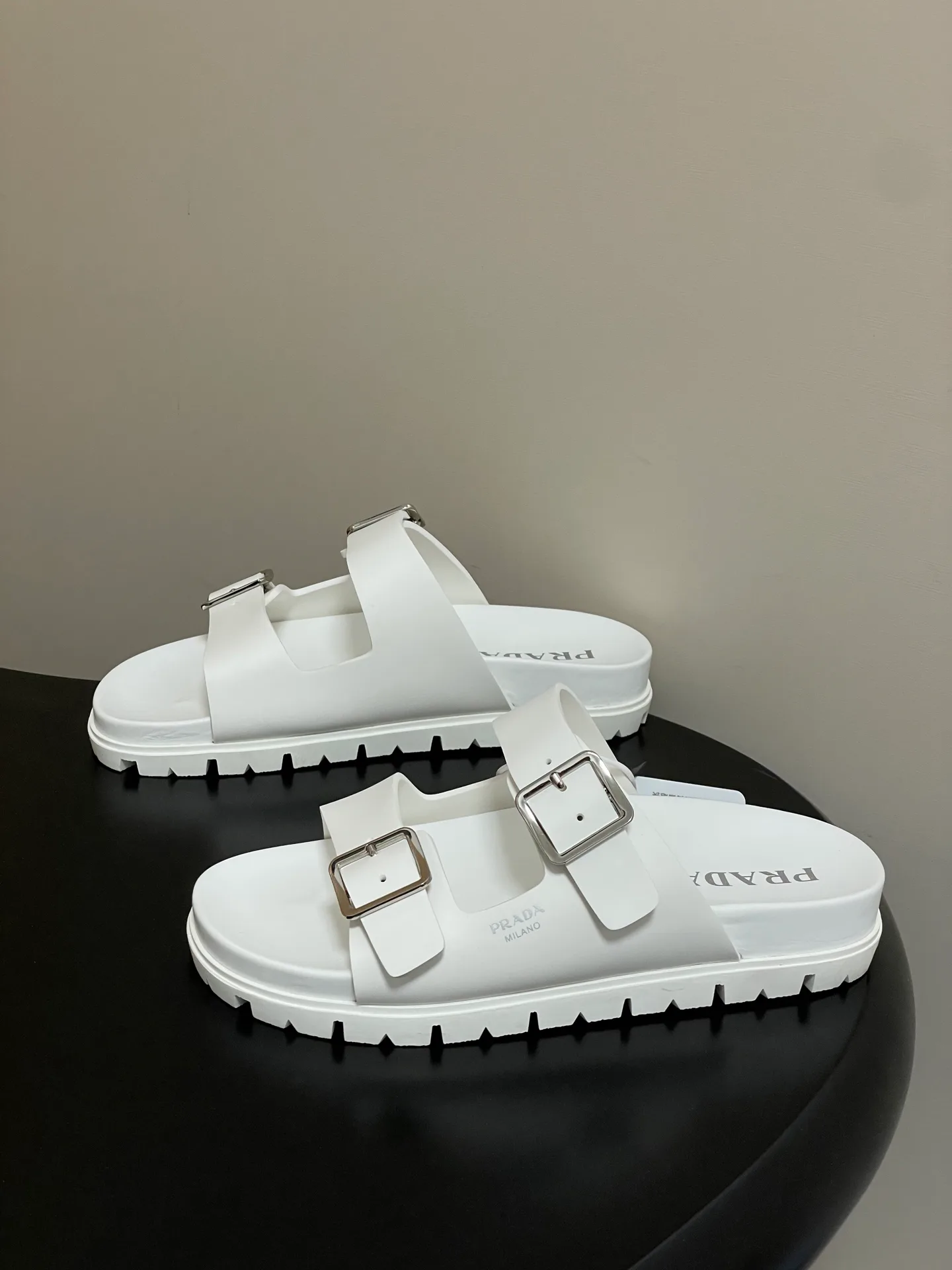Сандалии Женские Prada 12810960