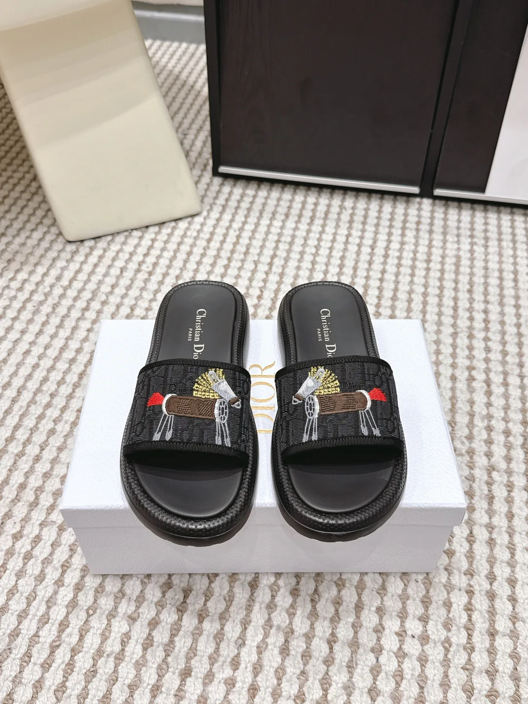 Шлепанцы Женские Christian Dior 11573424