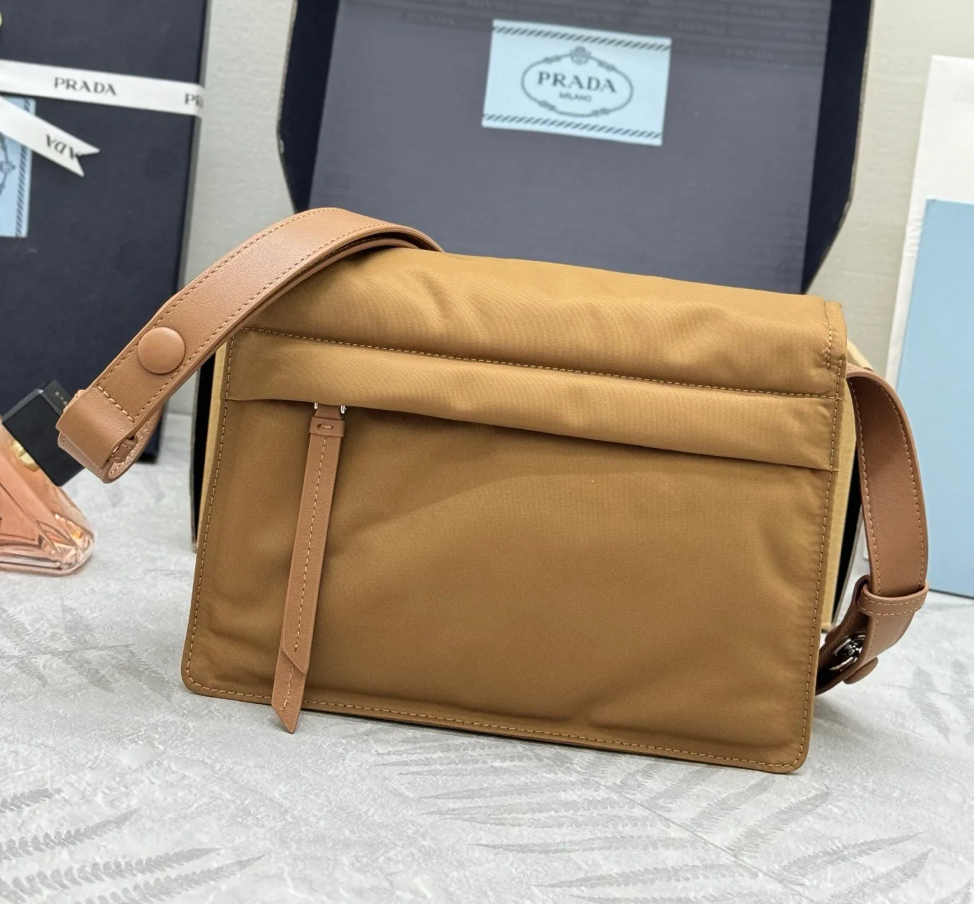 Сумки На Ремне Женские Prada 11682072