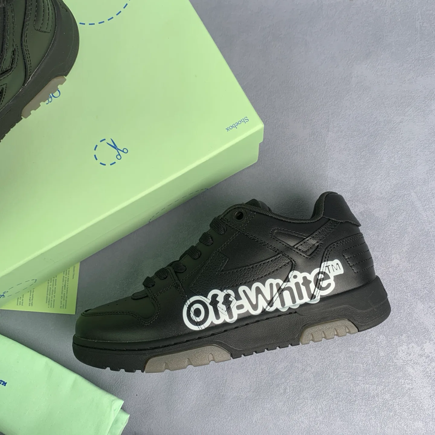 Кроссовки Женские Off-White 17776390