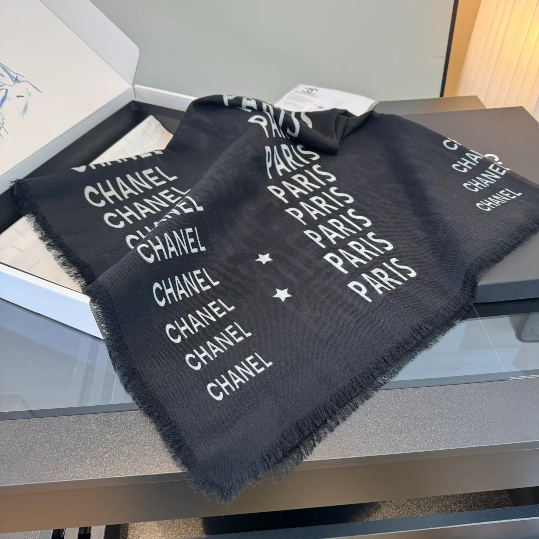 Шарфы Chanel 18222622