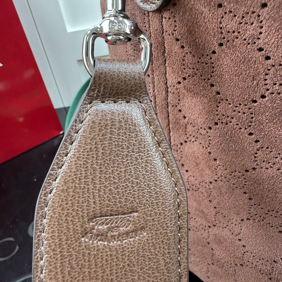 Классические Сумки Женские Gucci 18210729