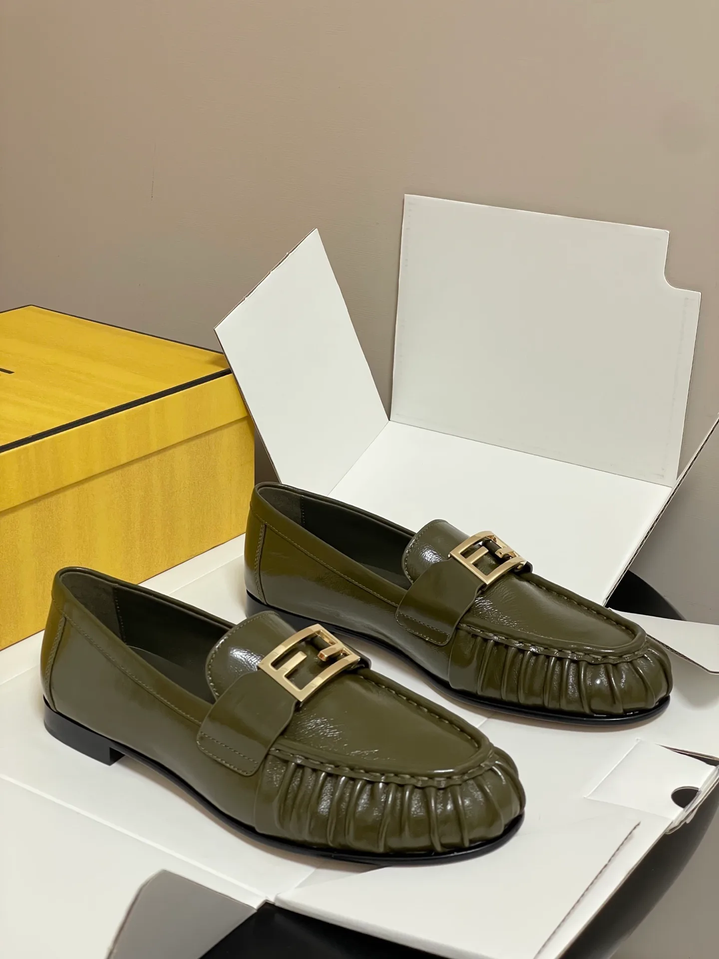 Лоферы И Мокасины Женские Fendi 11409887