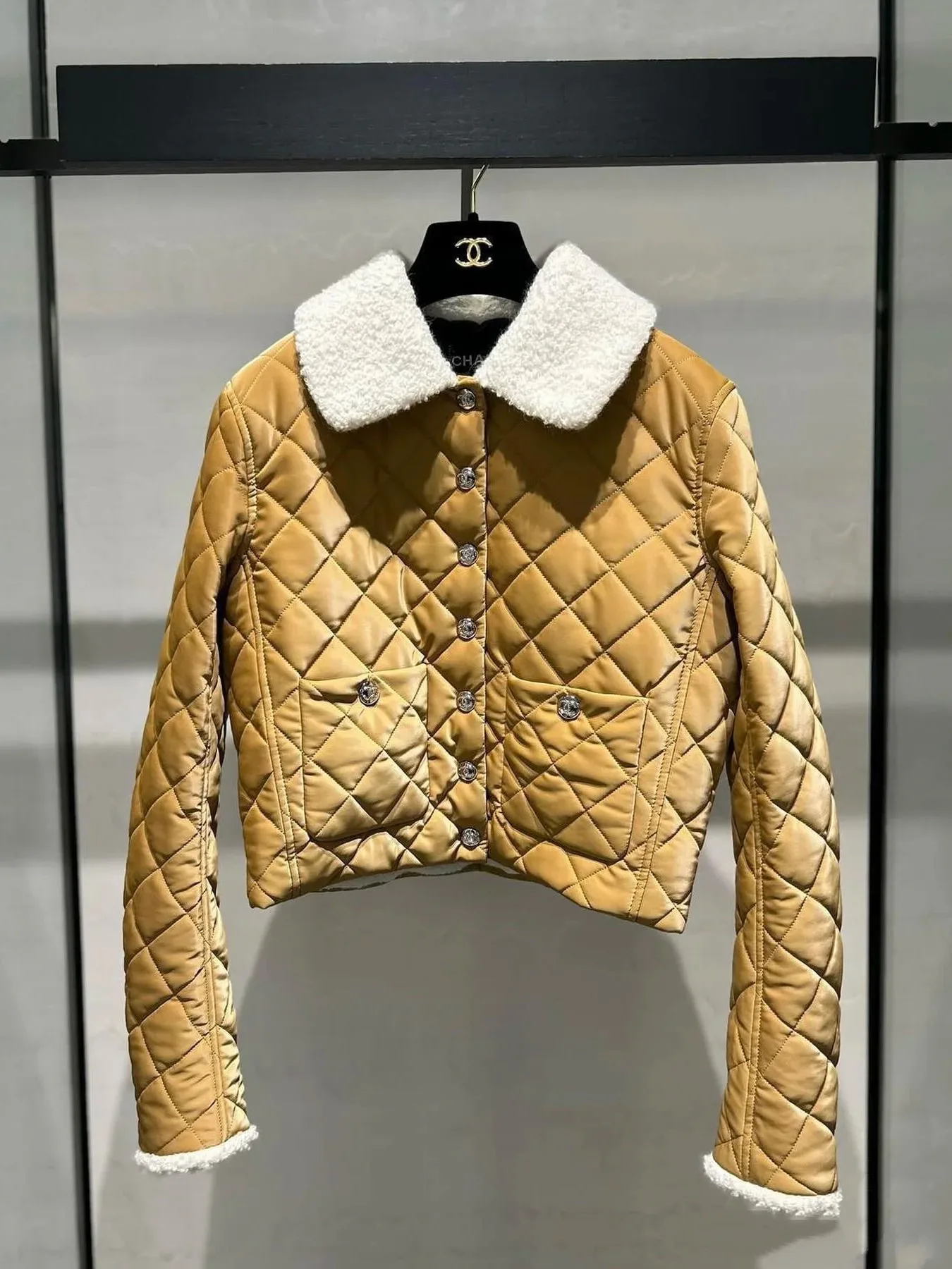 Куртки Женские Chanel