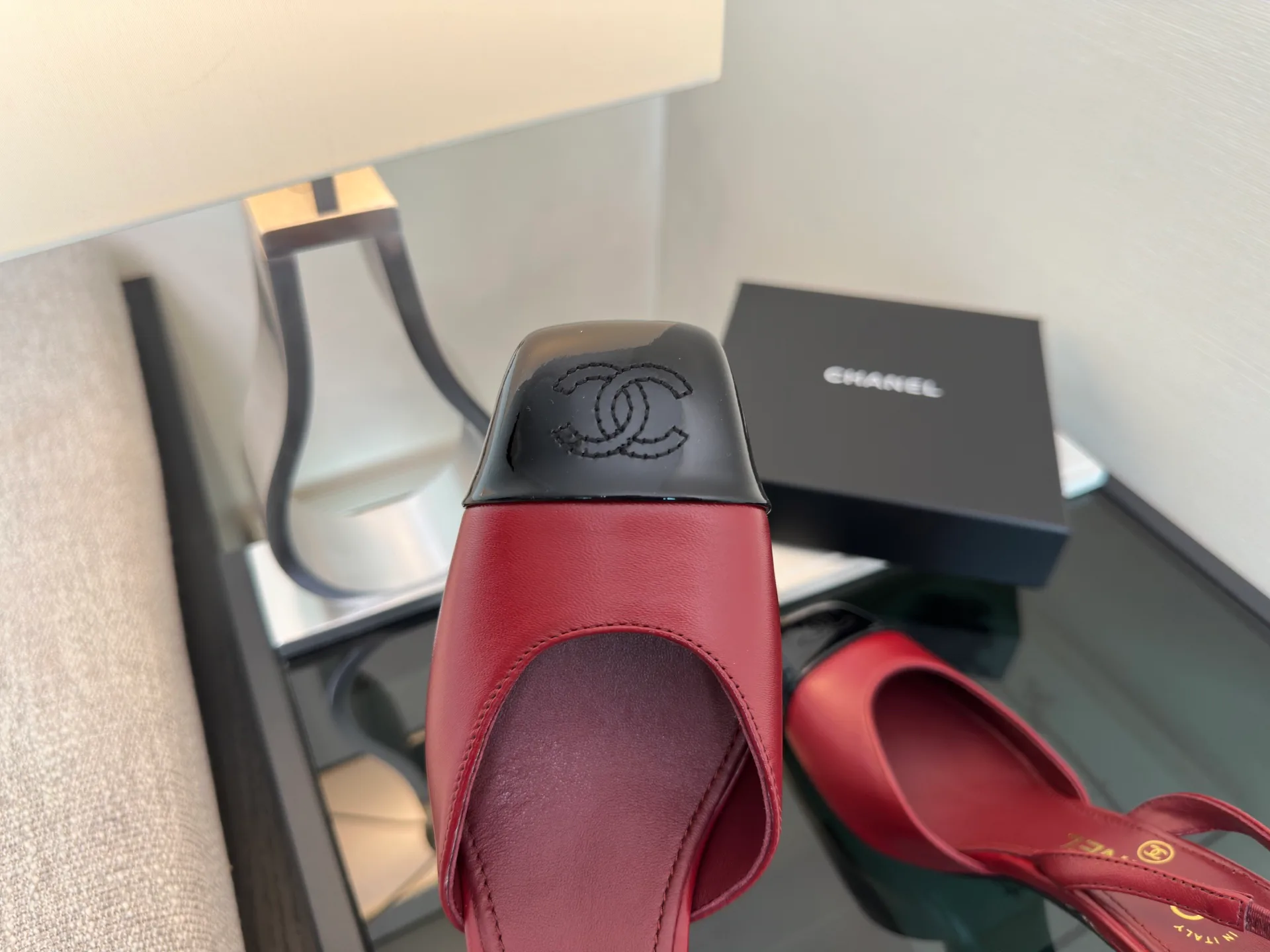 Туфли Женские Chanel 18402052
