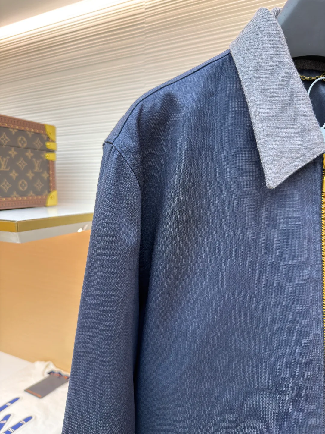 Куртки И Пуховики Мужские Louis Vuitton 18209772