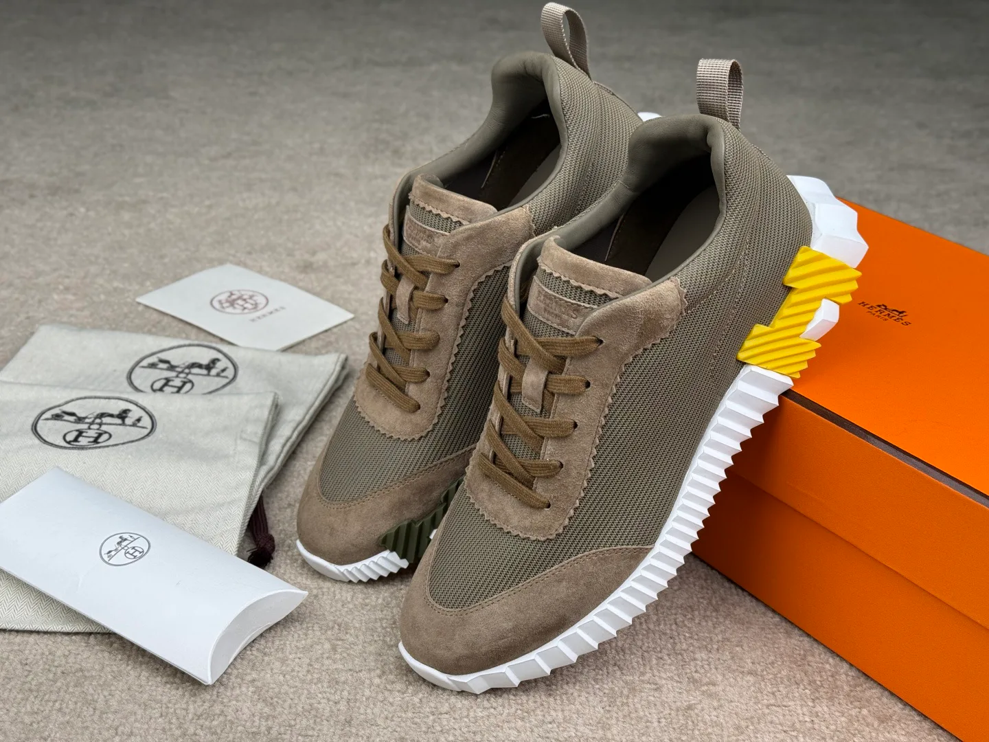 Кроссовки Мужские Hermes 11257796