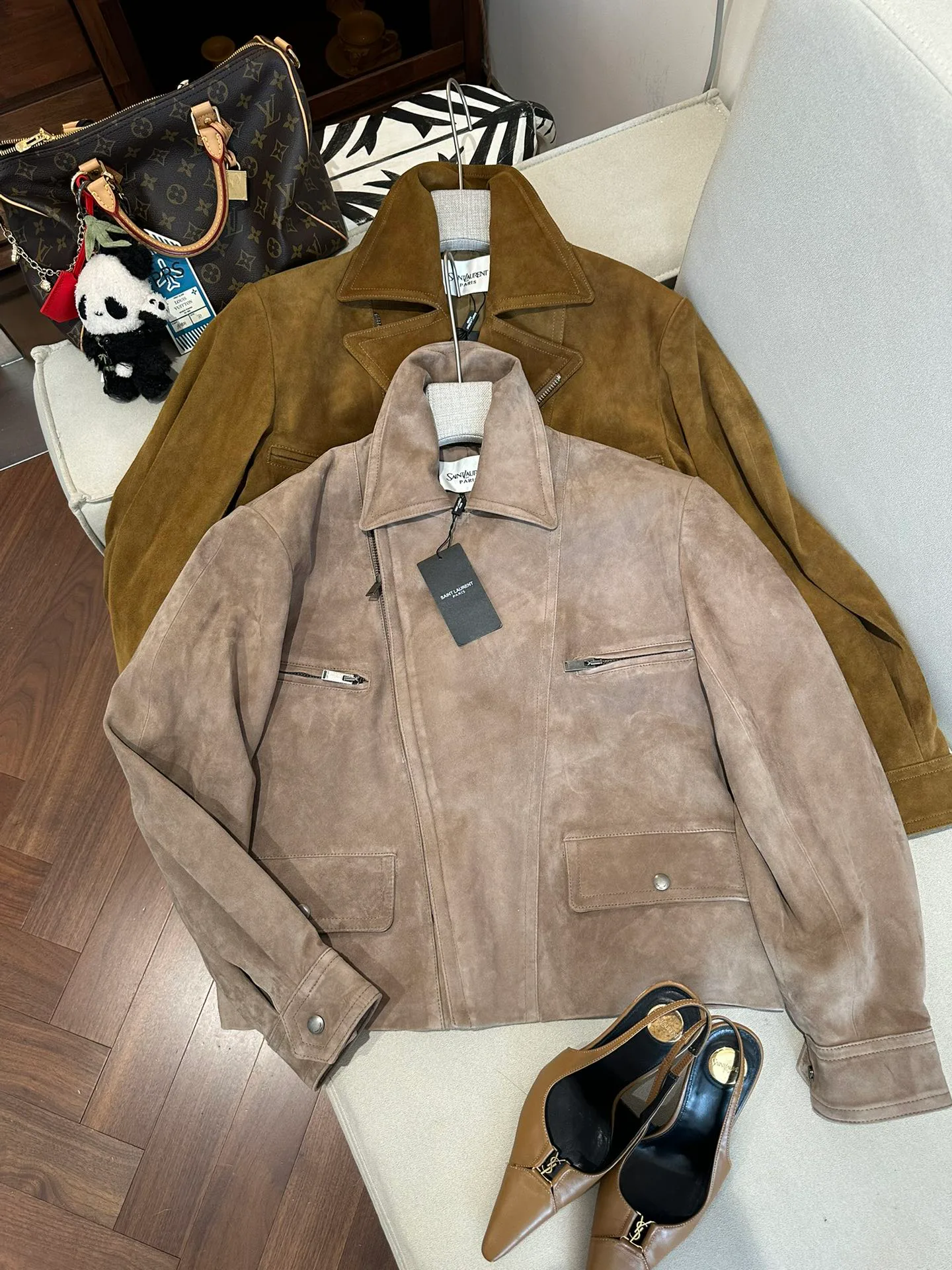 Кожаные Куртки И Дублёнки Женские Saint Laurent 11786231
