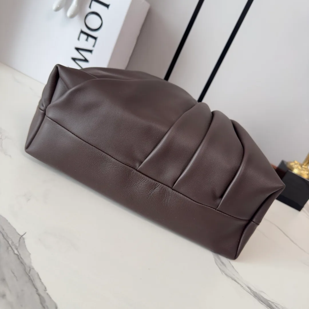 Классические Сумки Женские Loewe 11699864