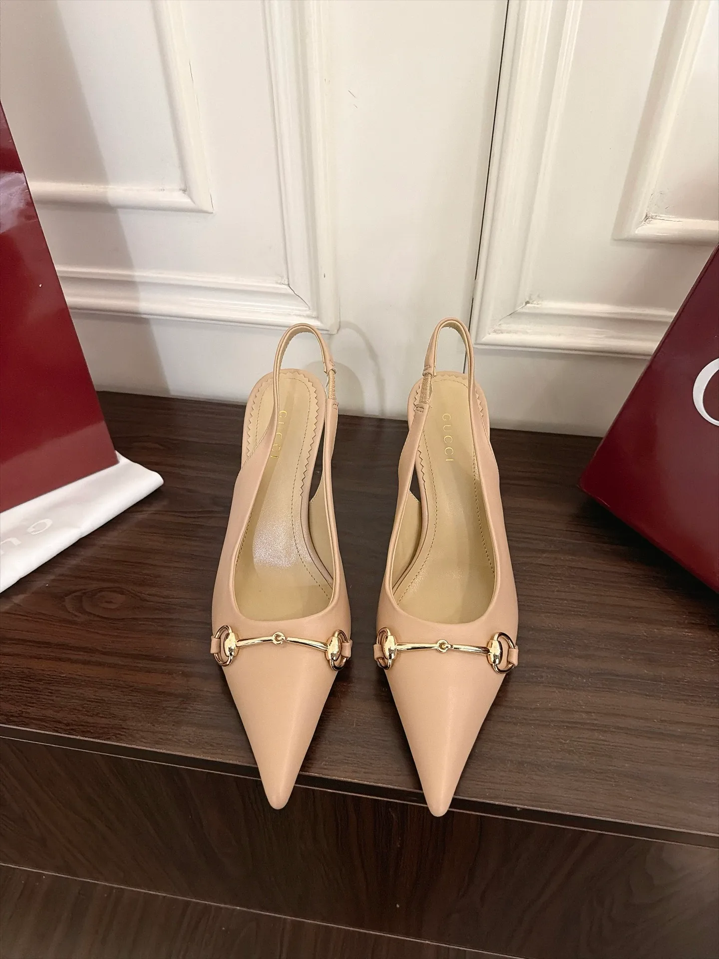 Туфли Женские Gucci 19483555