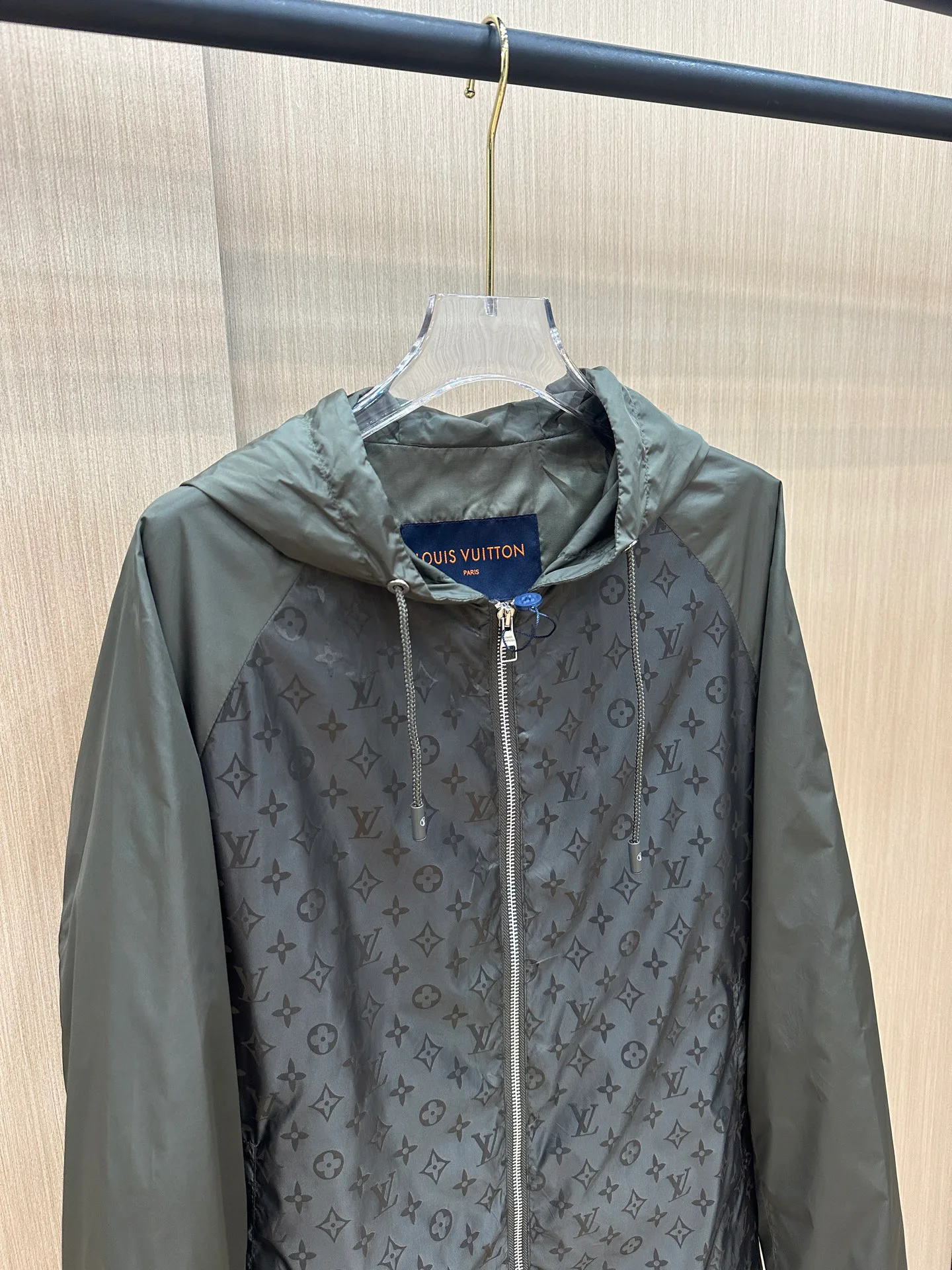 Куртки И Пуховики Мужские Louis Vuitton 11520392