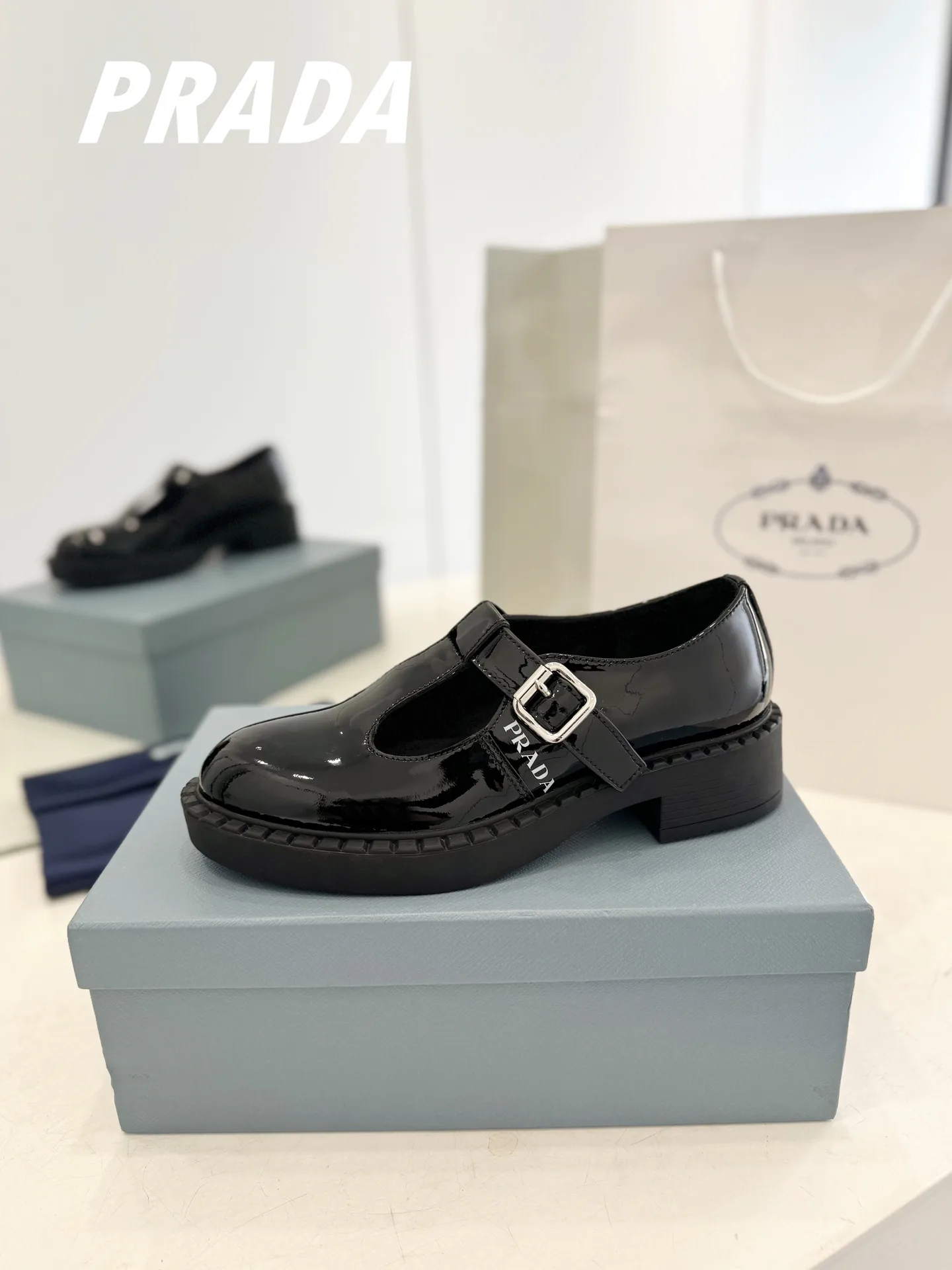 Туфли Женские Prada 17286919