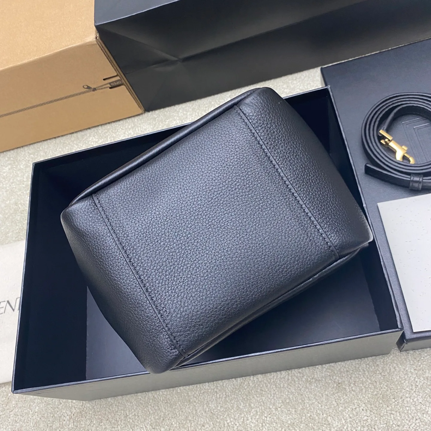 Классические Сумки Женские Saint Laurent 13435319