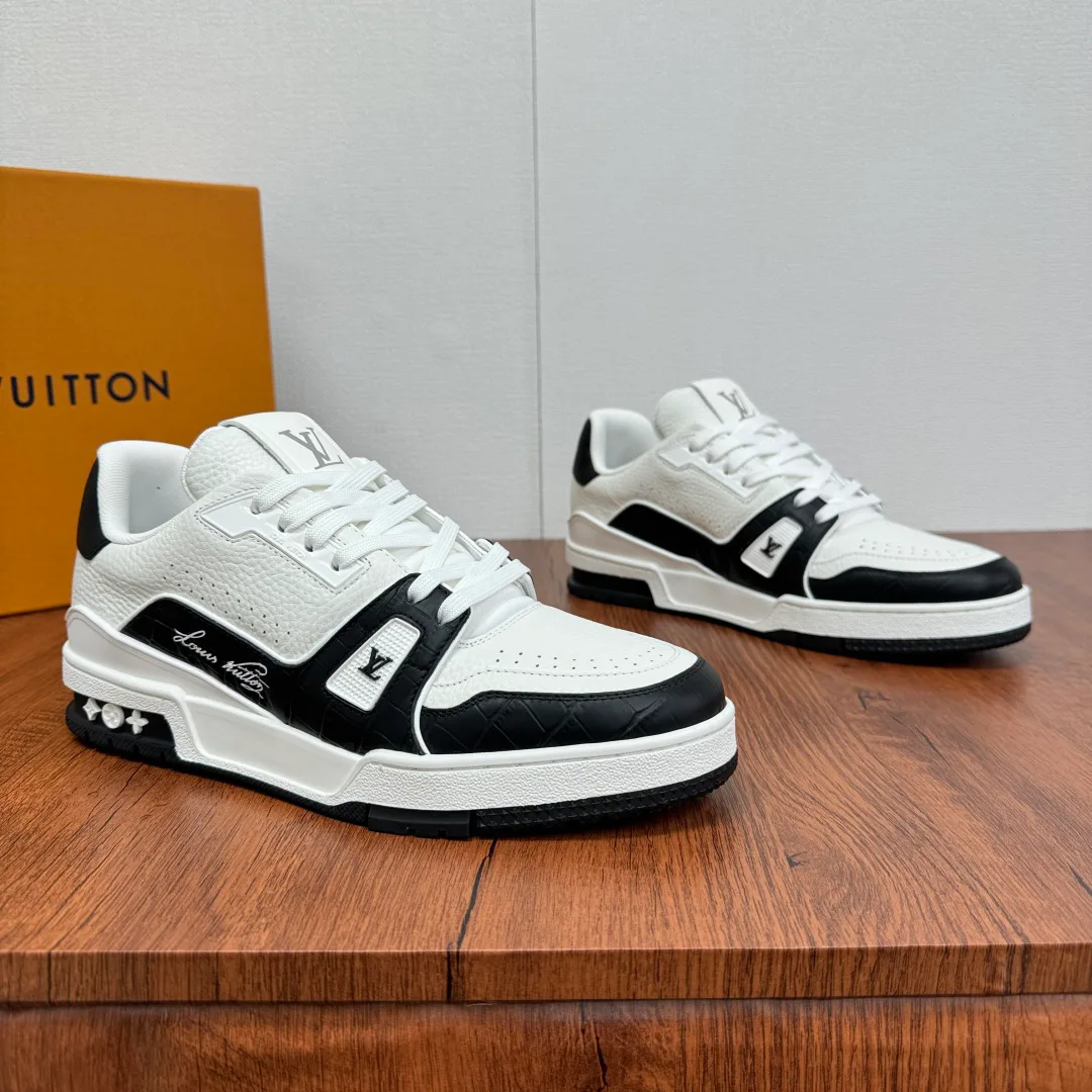 Кроссовки Мужские Louis Vuitton 1032394