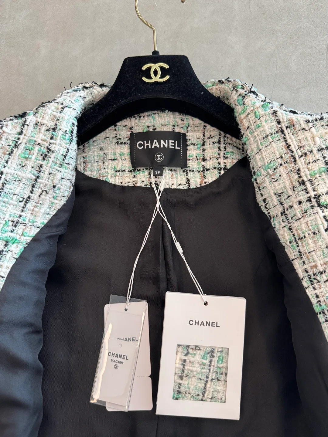 Жакеты Женские Chanel 17727900