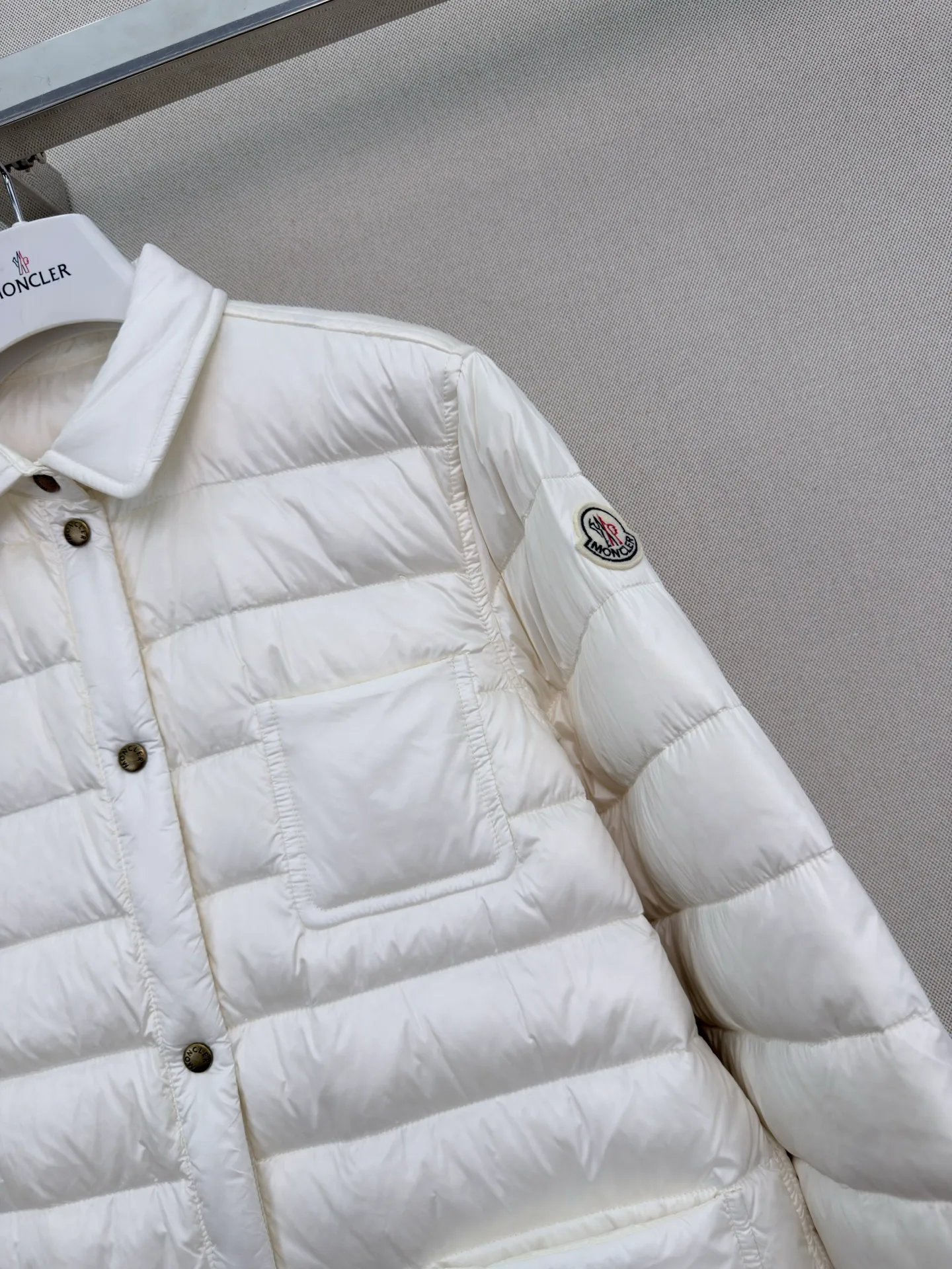 Куртки И Пуховики Женские Moncler 17919457