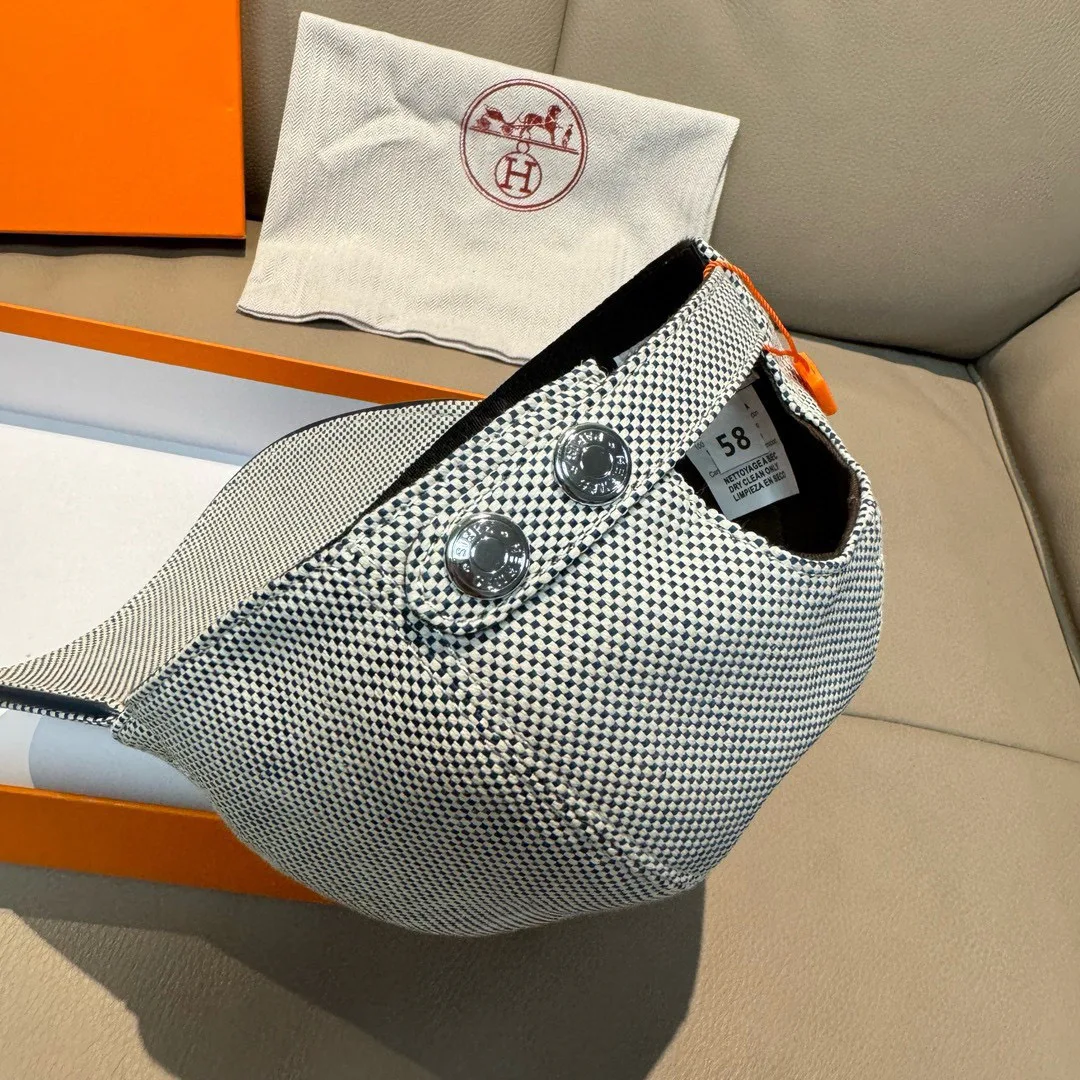 Головные Уборы Hermes 17224548