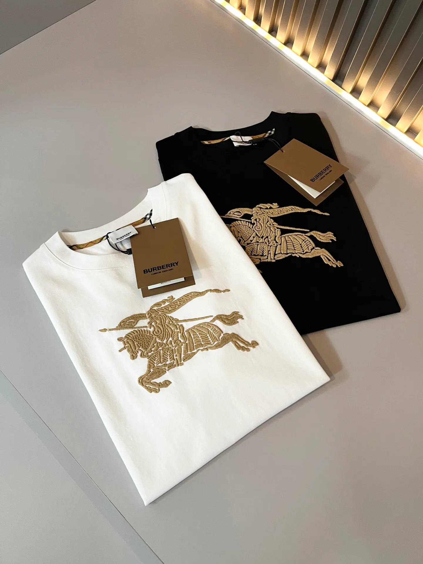 Футболки Женские Burberry 11361208