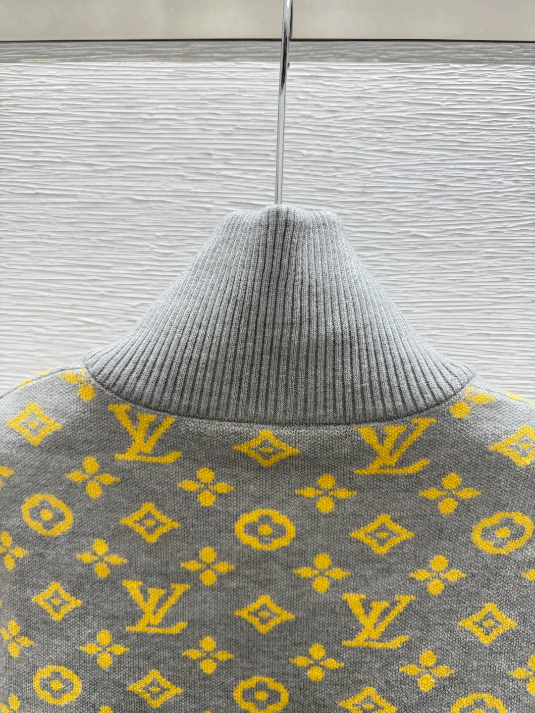 Джемперы И Свитеры Женские Louis Vuitton 18775877