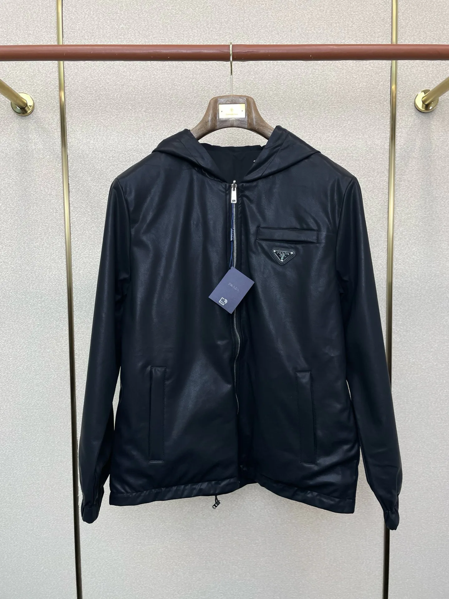 Кожаные Куртки И Дублёнки Мужские Prada 11523356