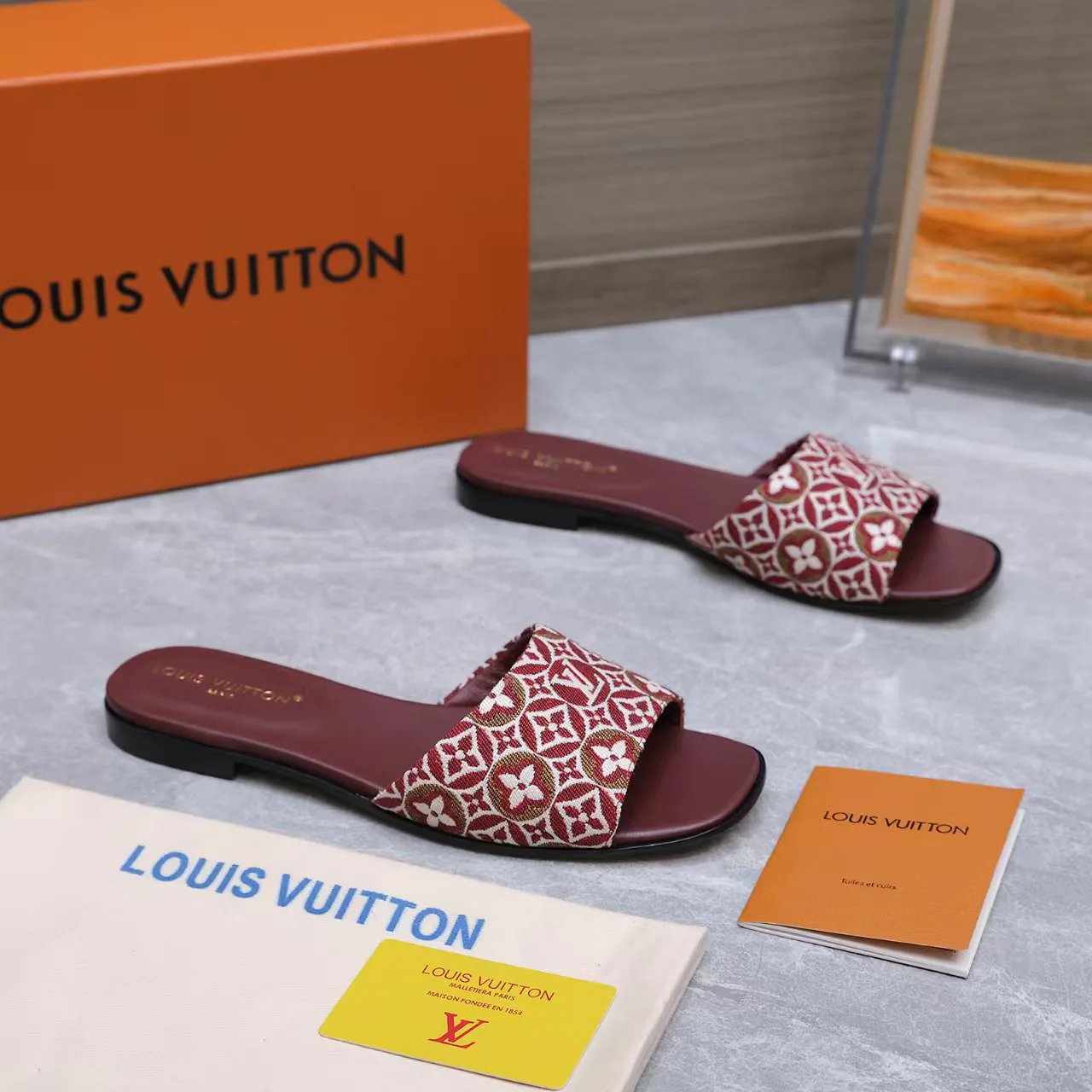 Туфли Женские Louis Vuitton 11529434
