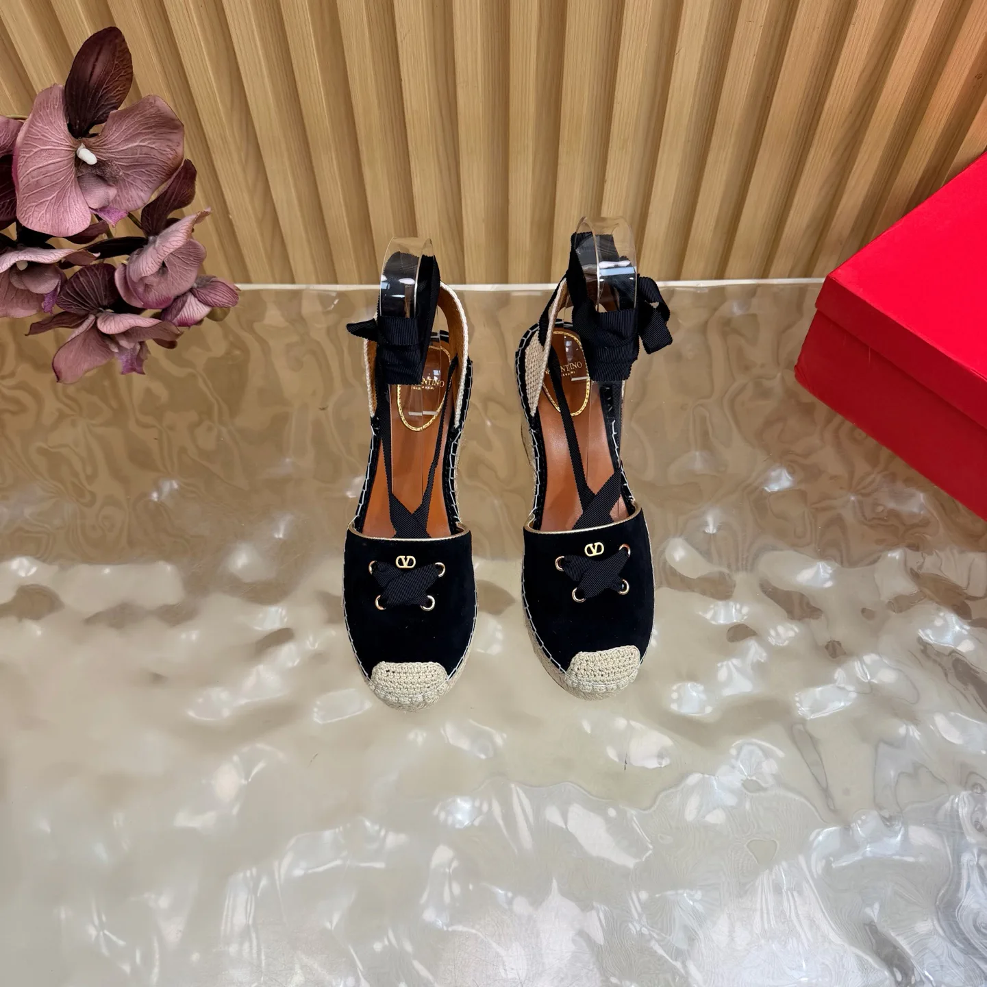 Босоножки Женские Valentino 17728243