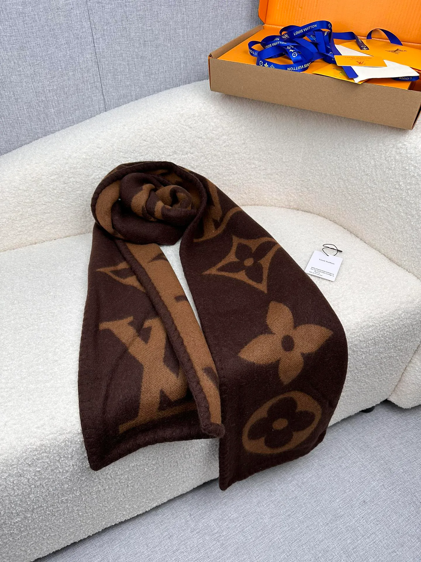 Шарфы Louis Vuitton 262358