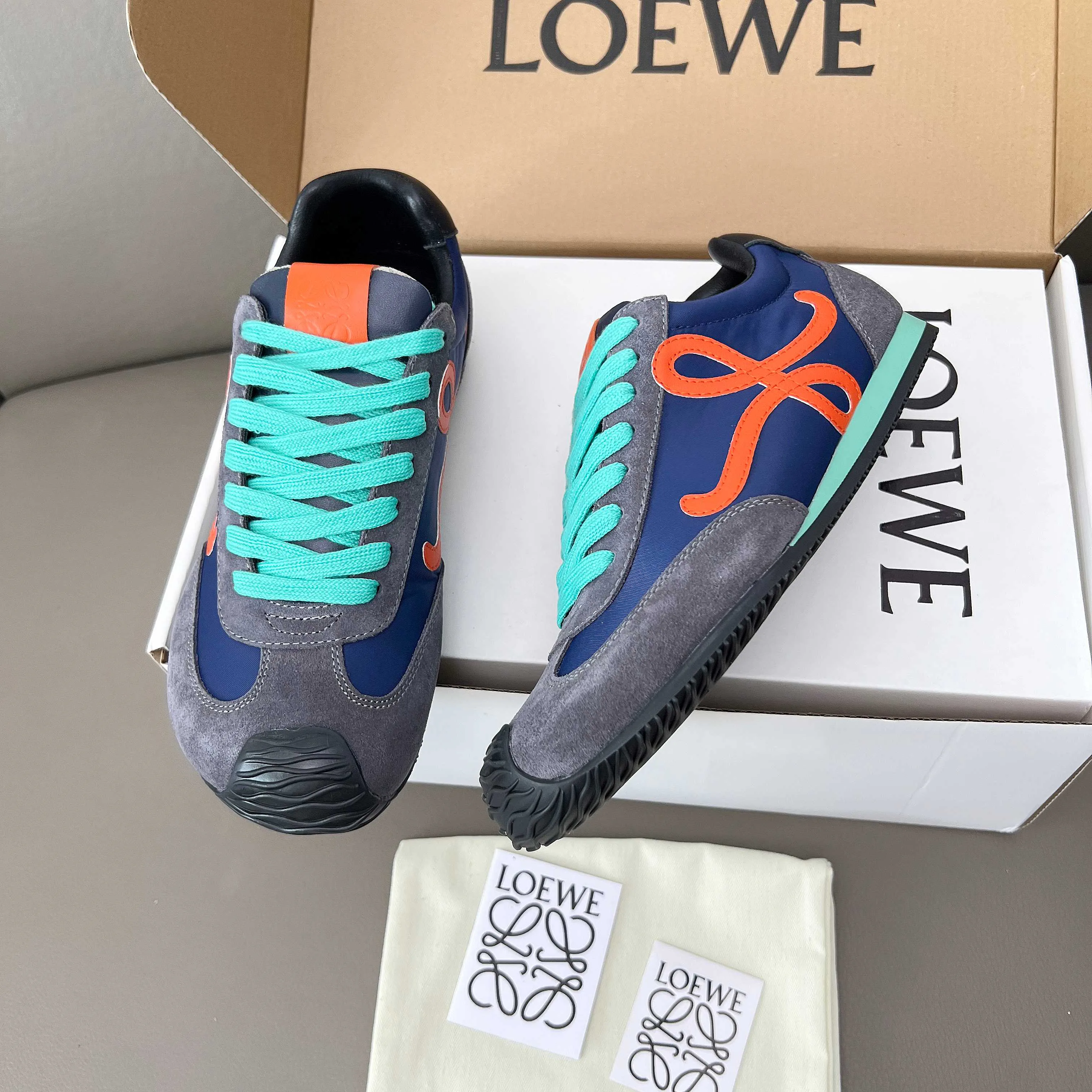 Кроссовки Женские Loewe 18011177