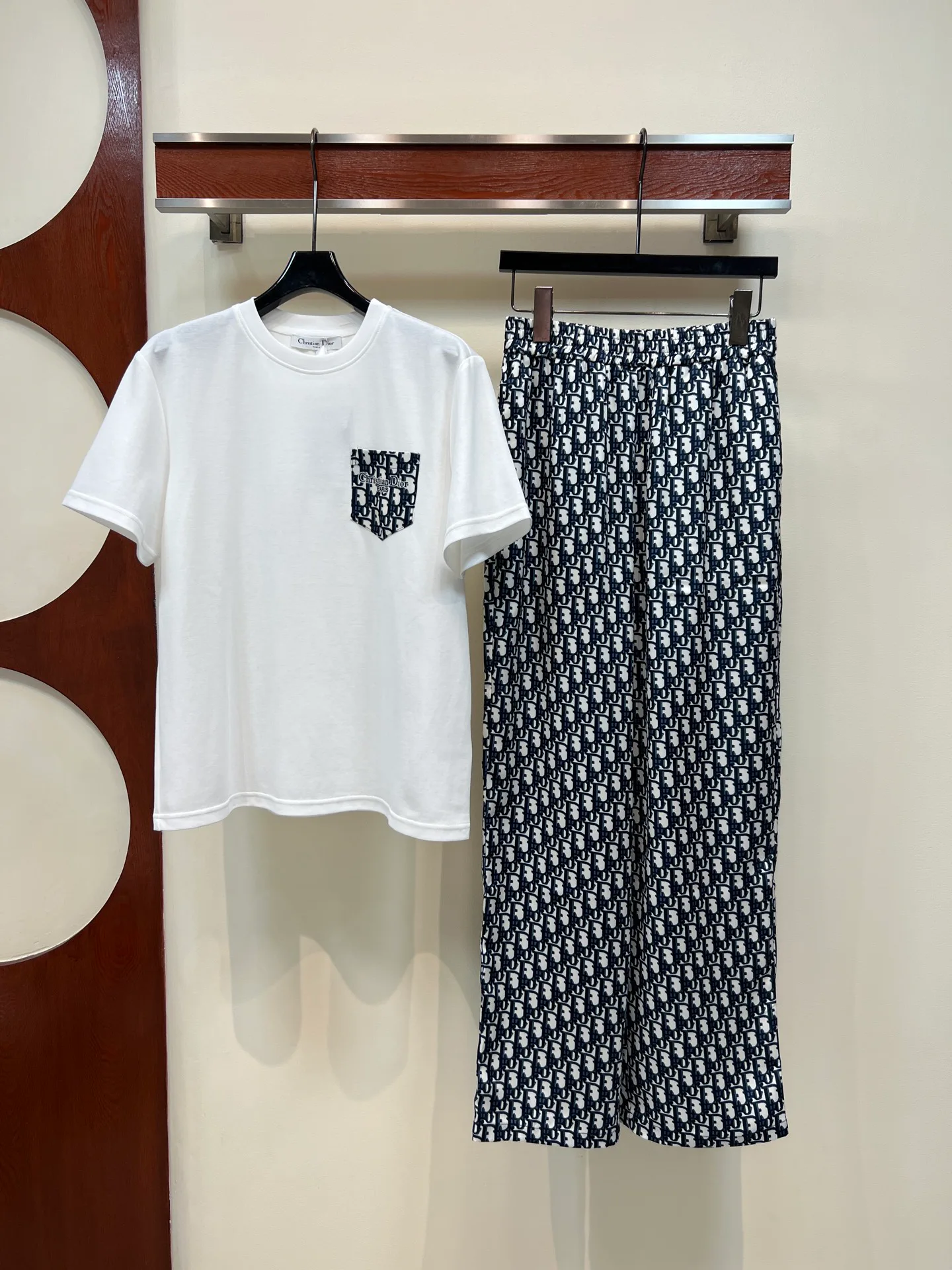 Костюмы Женские Christian Dior 11638593