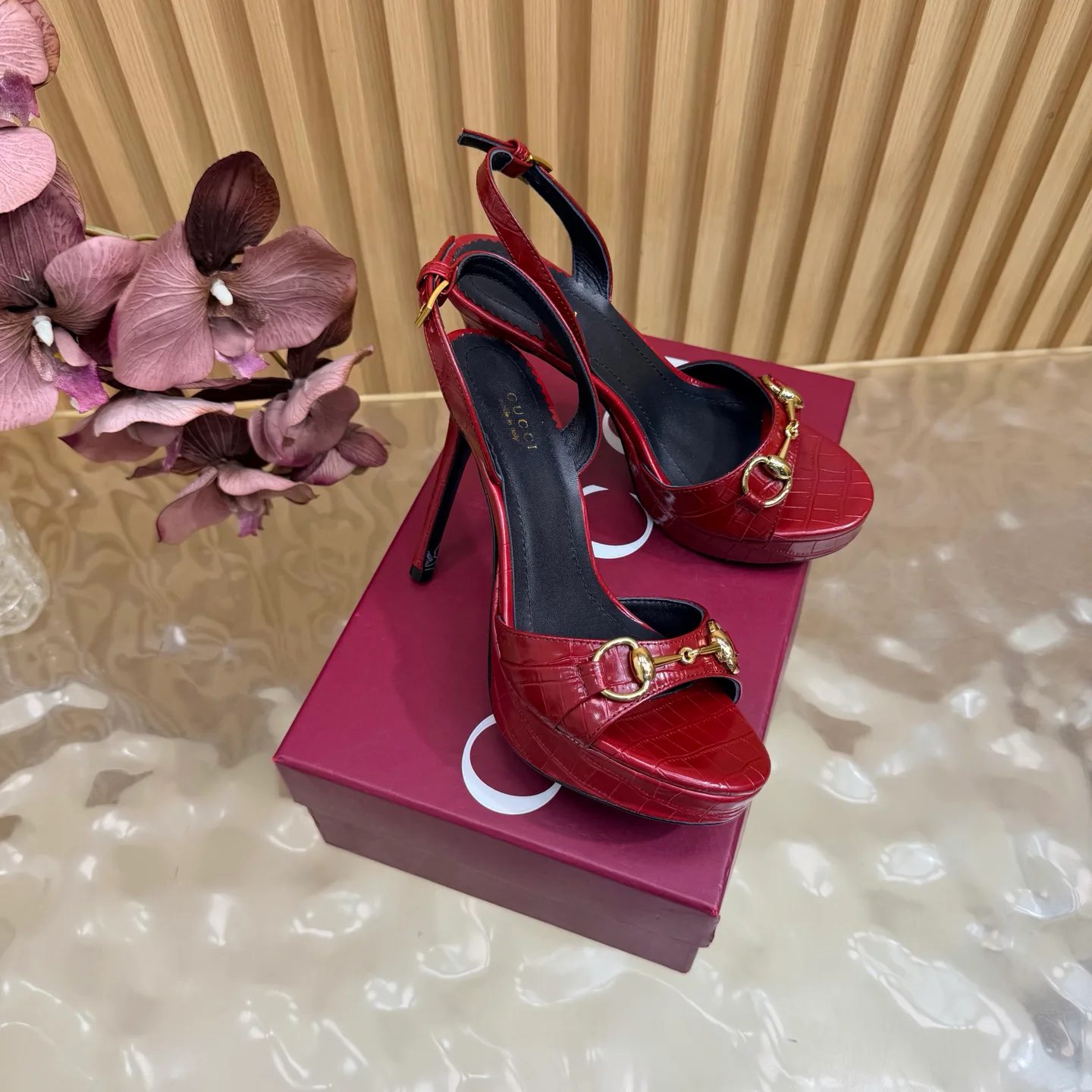 Босоножки Женские Gucci 17467487