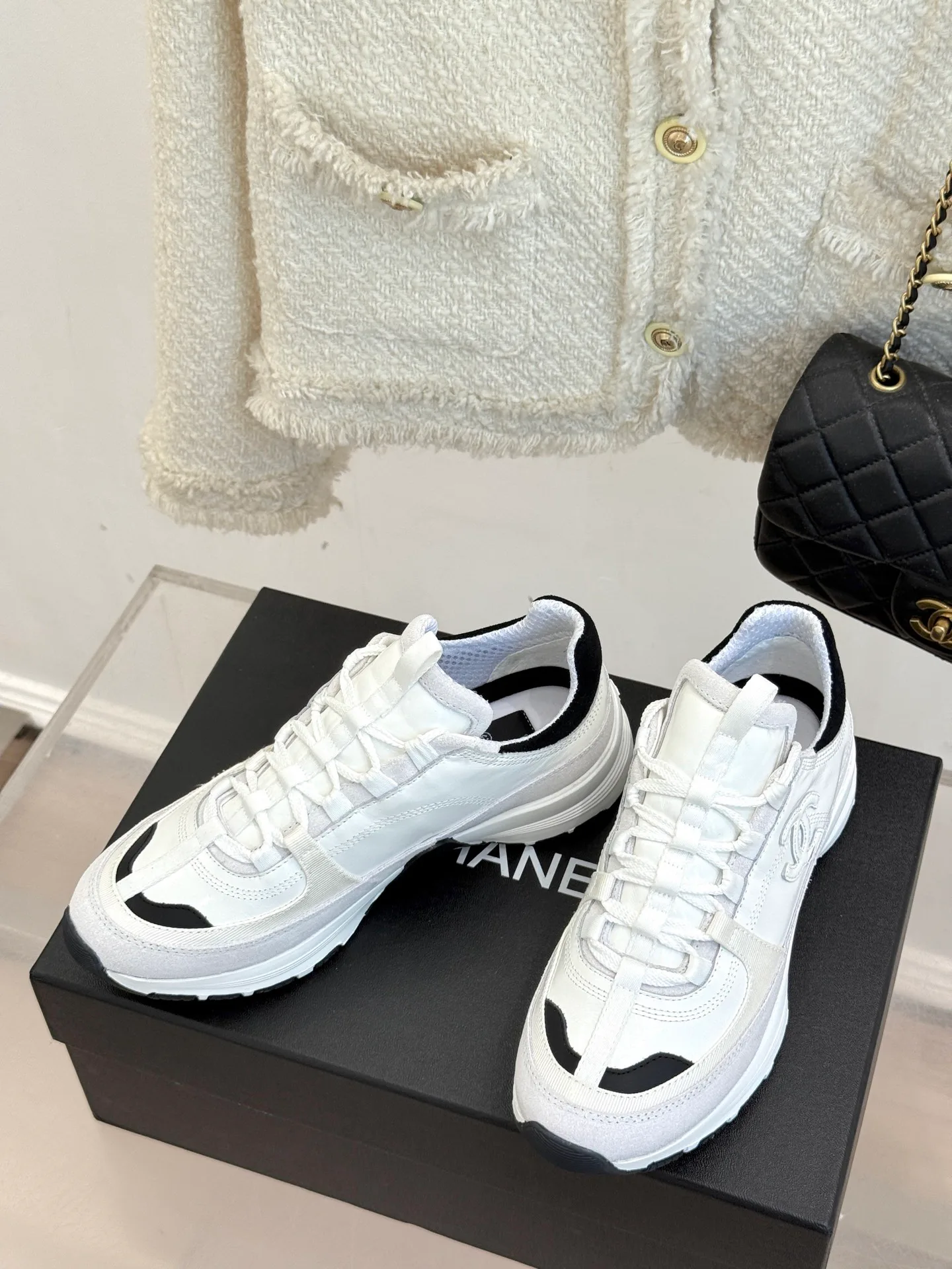 Кроссовки Женские Chanel 9176985