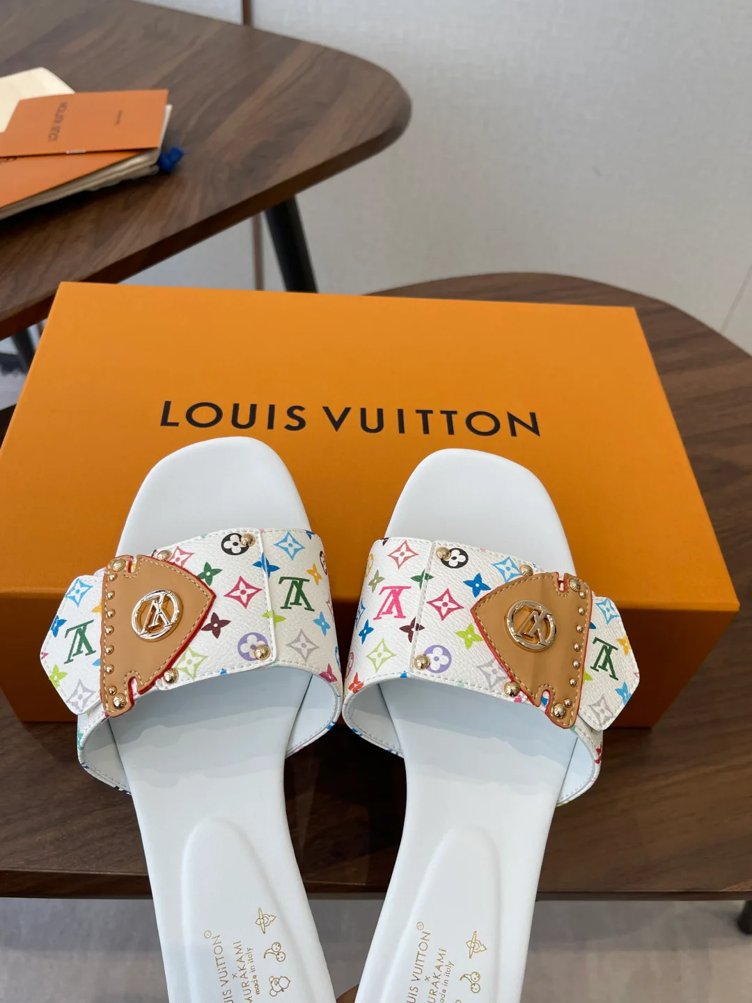 Сандалии Женские Louis Vuitton 12240229