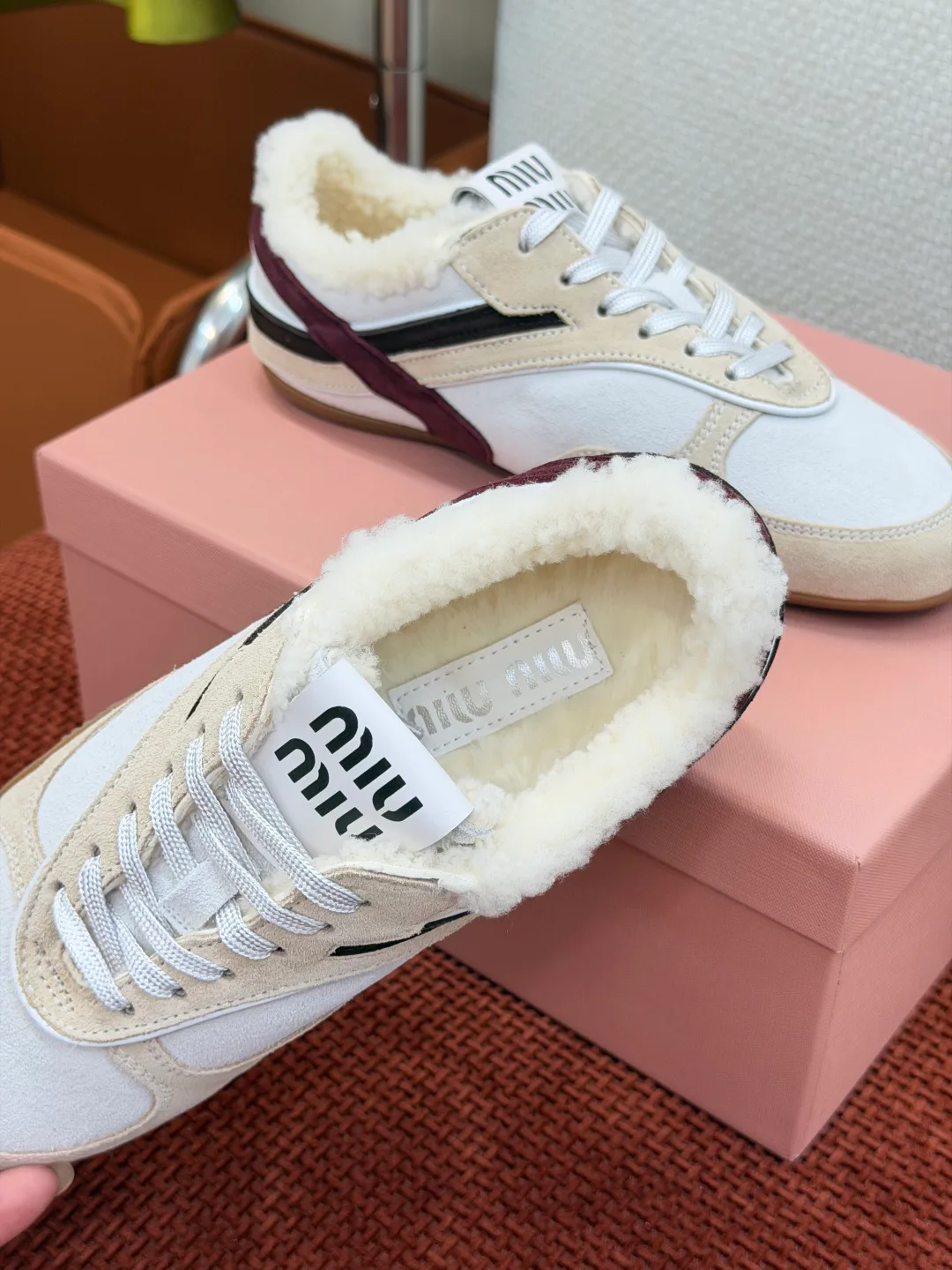 Кроссовки Женские Miu Miu 19655426
