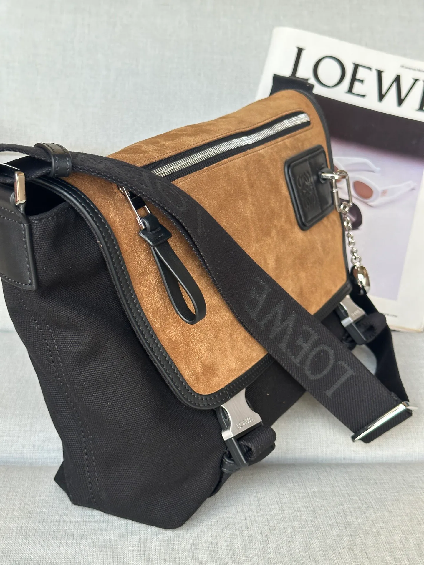 Сумки На Ремне Женские Loewe 11621900