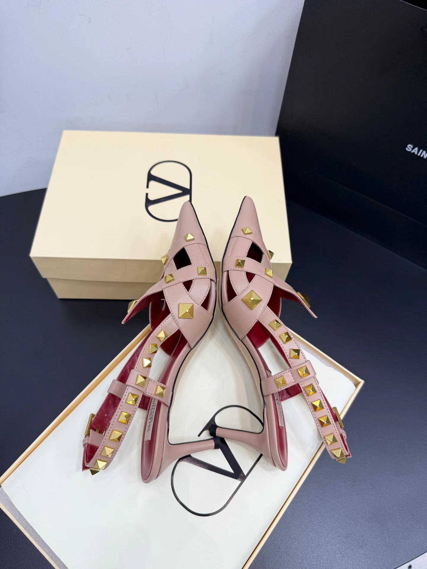 Босоножки Женские Valentino 1231192