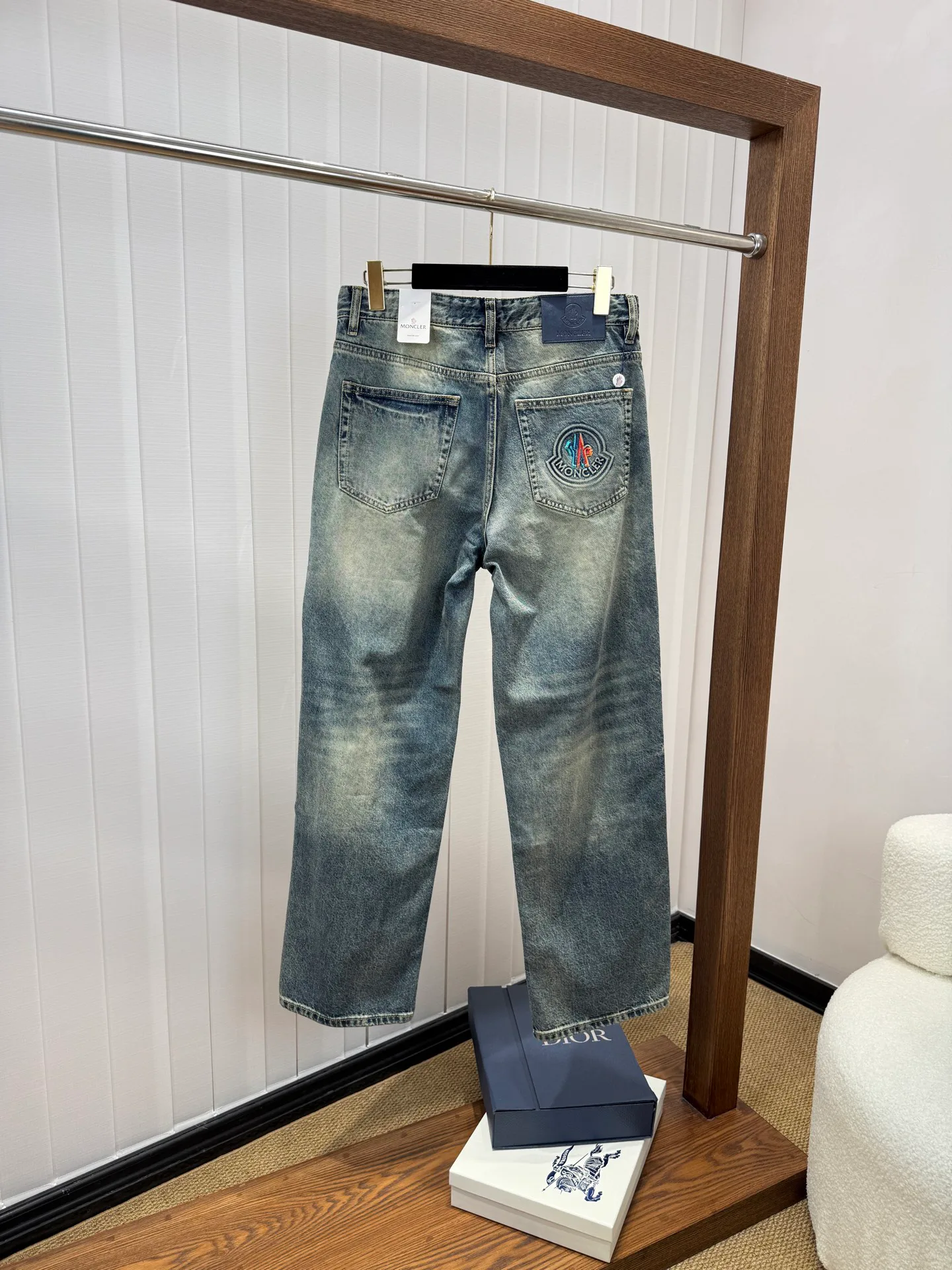 Джинсы Мужские Moncler 18029755