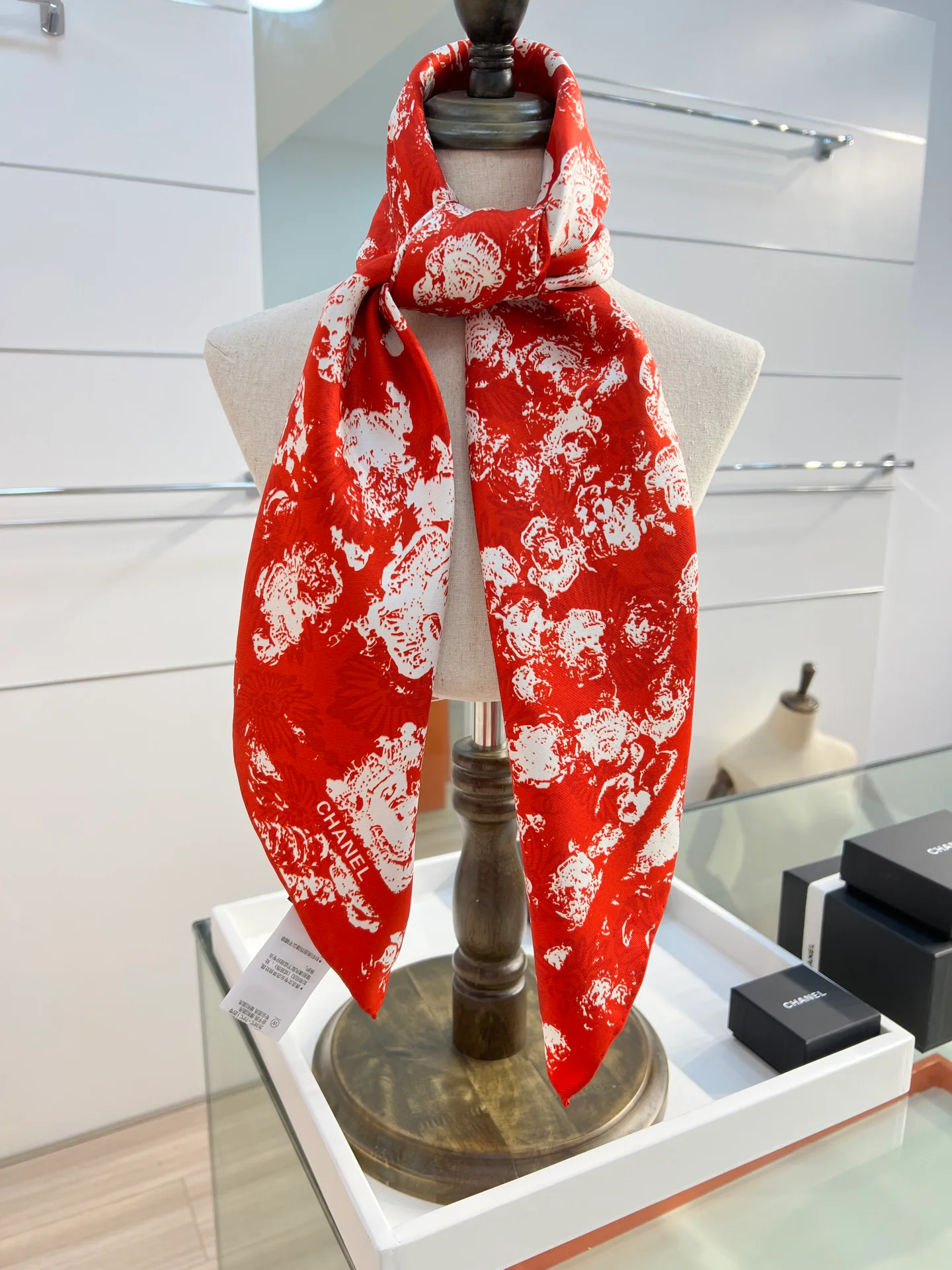 Платки Chanel 11445232