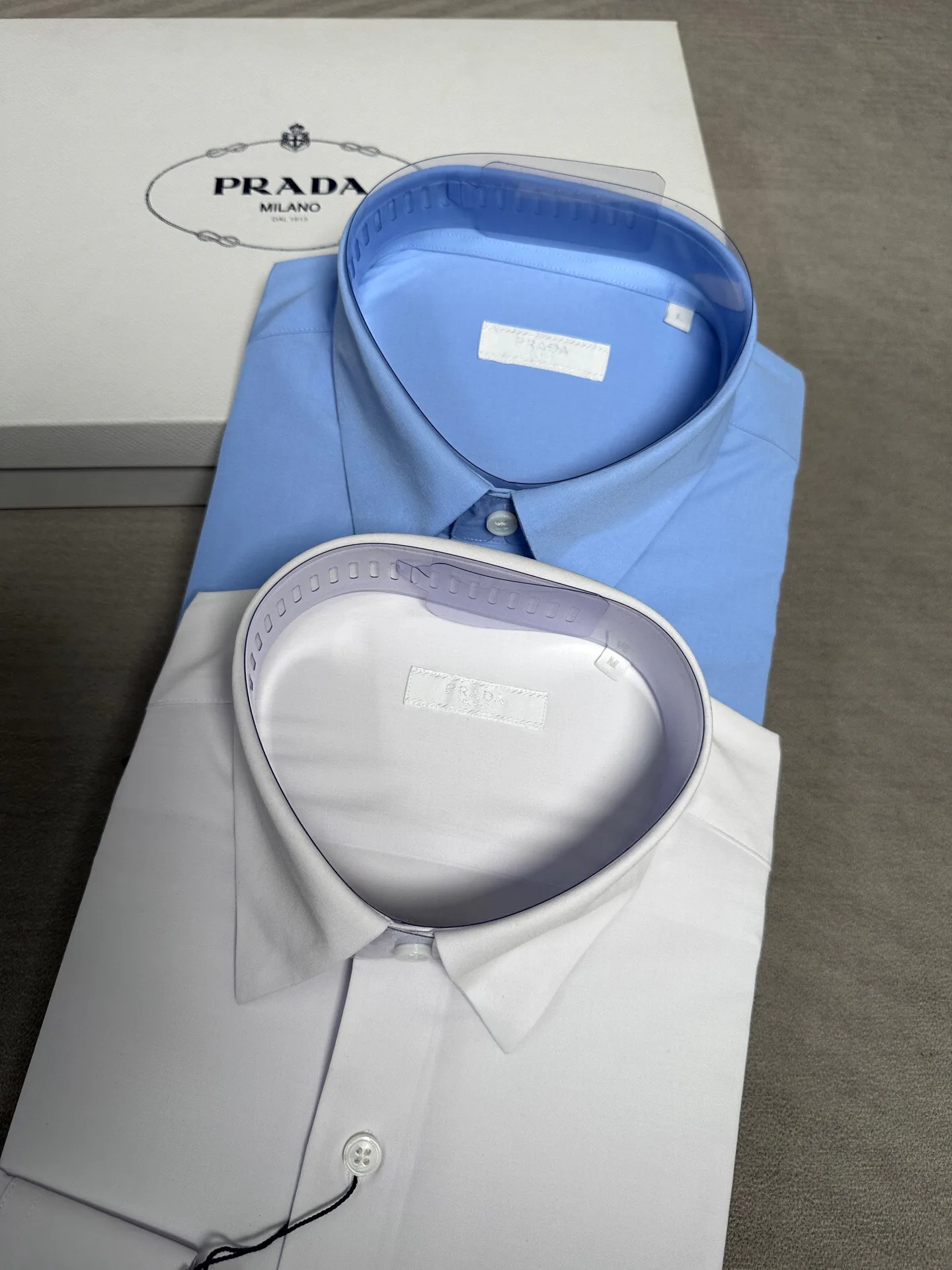 Рубашки Мужские Prada 17288476