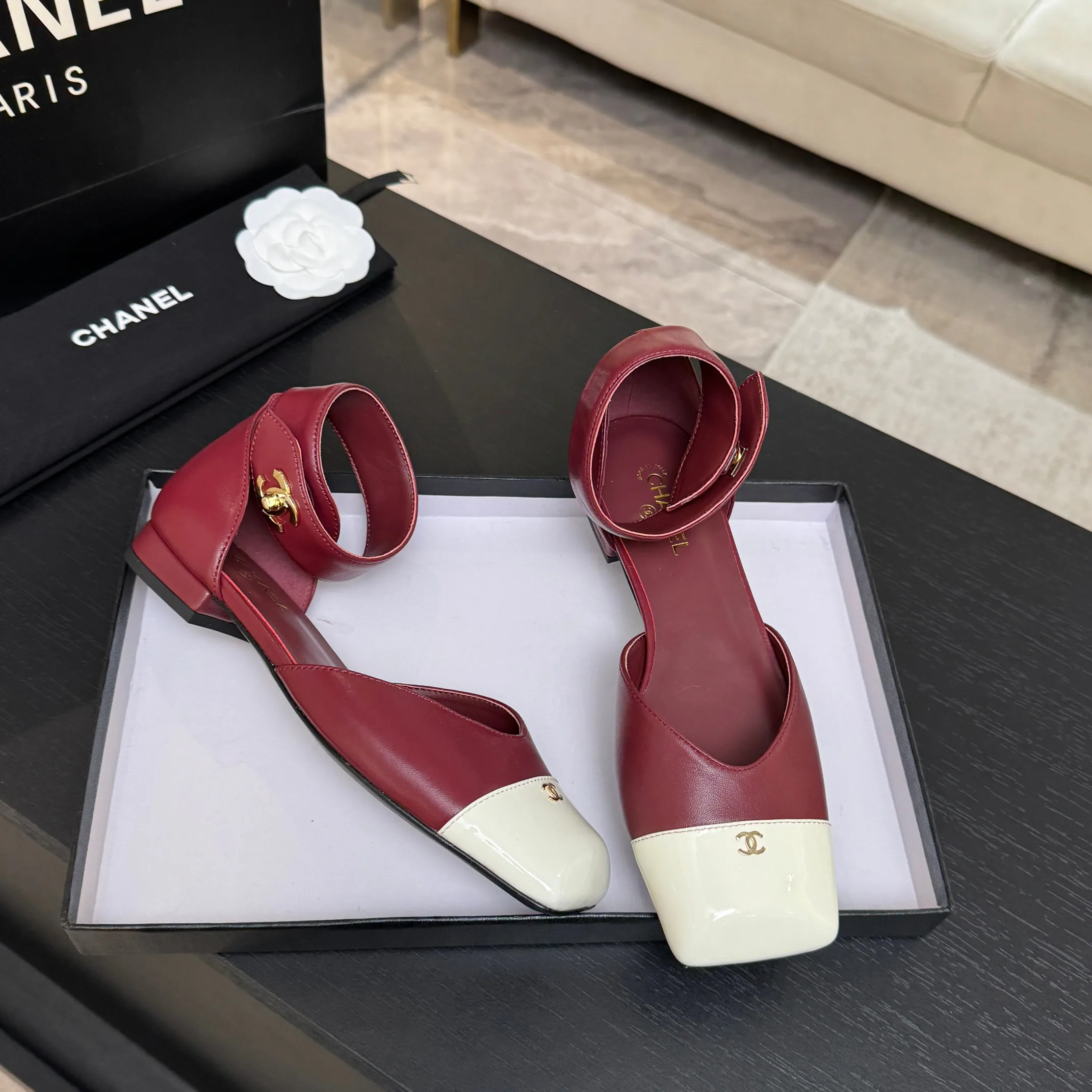 Босоножки Женские Chanel 18104573