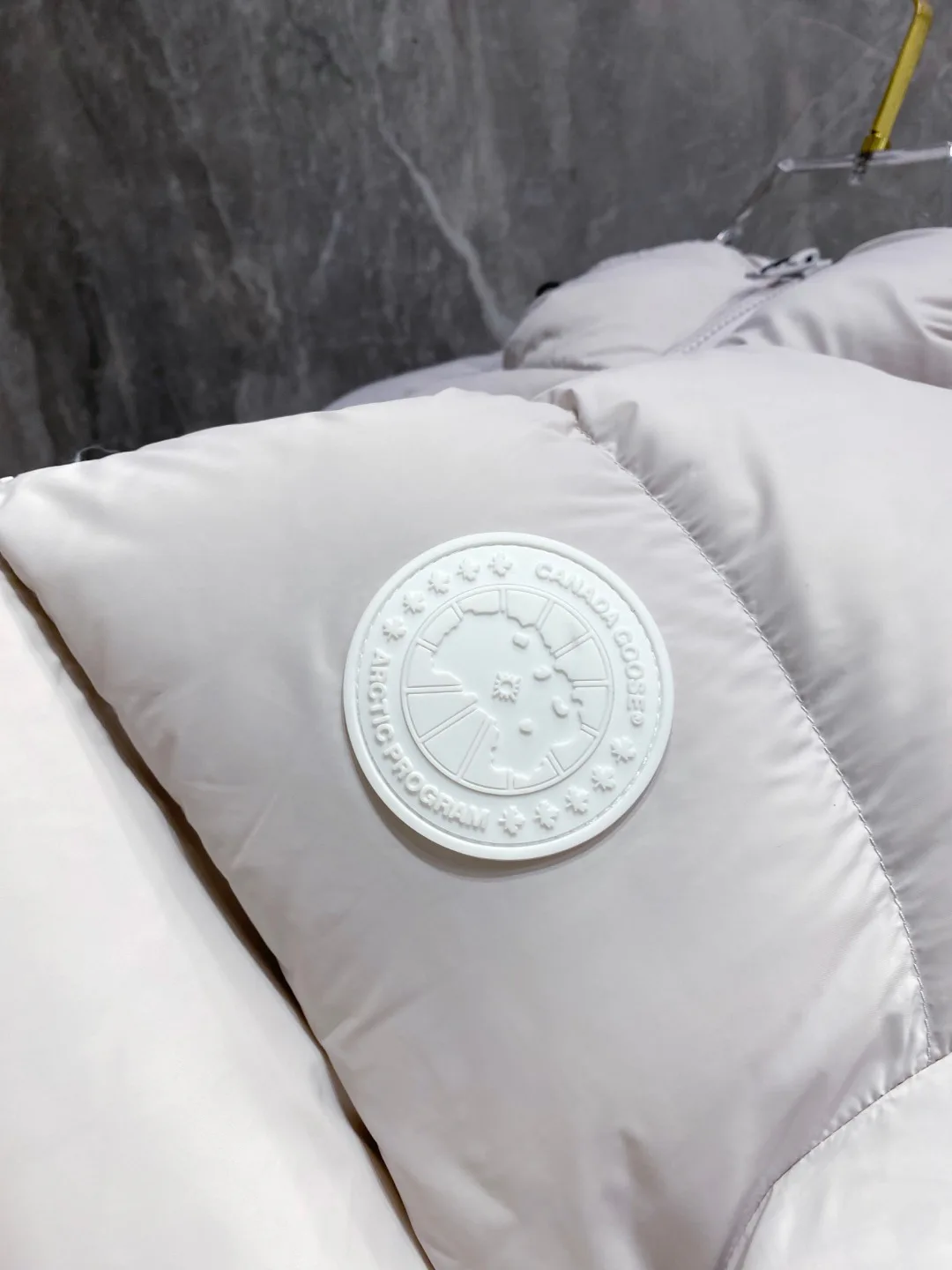 Куртки И Пуховики Мужские Canada Goose 986400