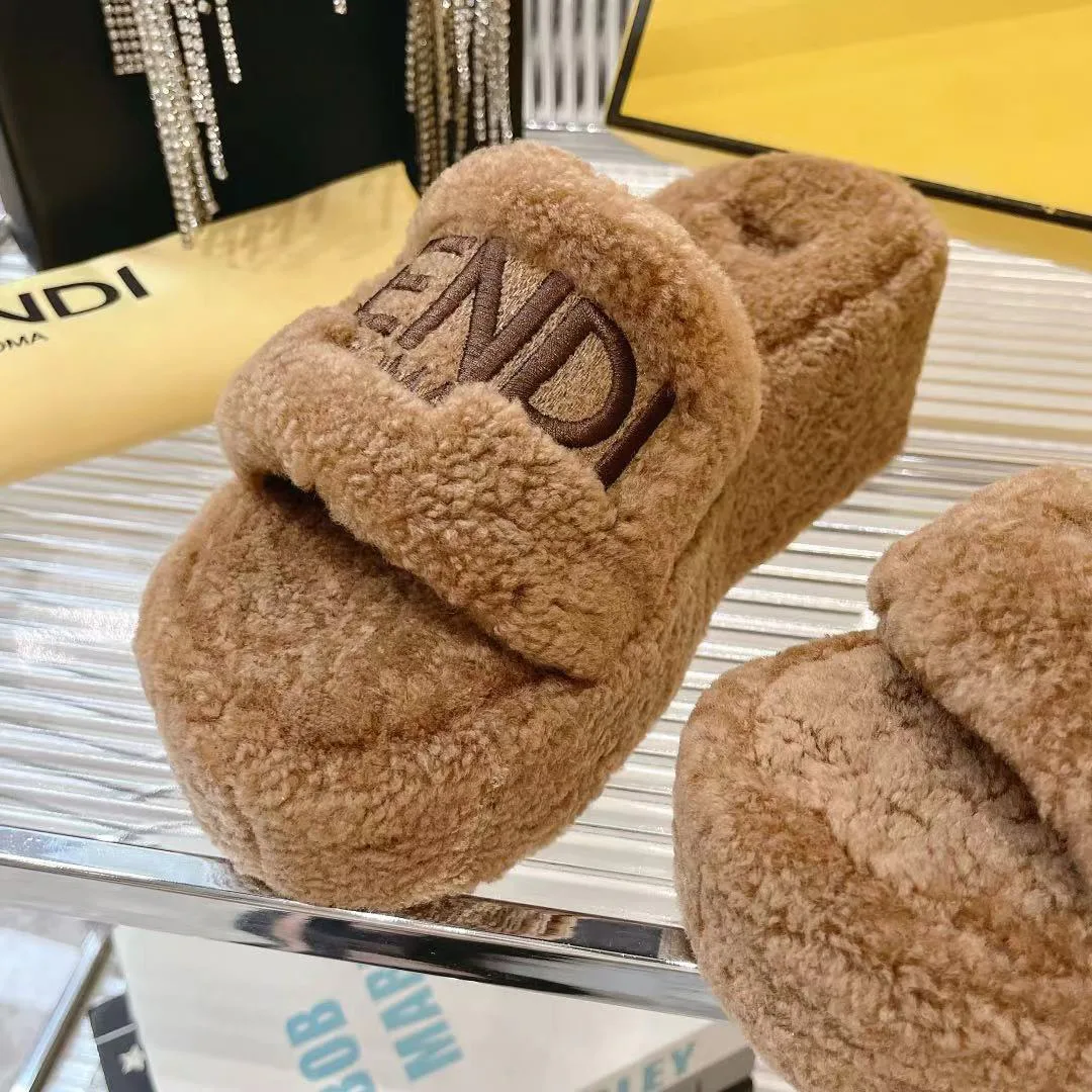 Тапочки Женские Fendi 195843