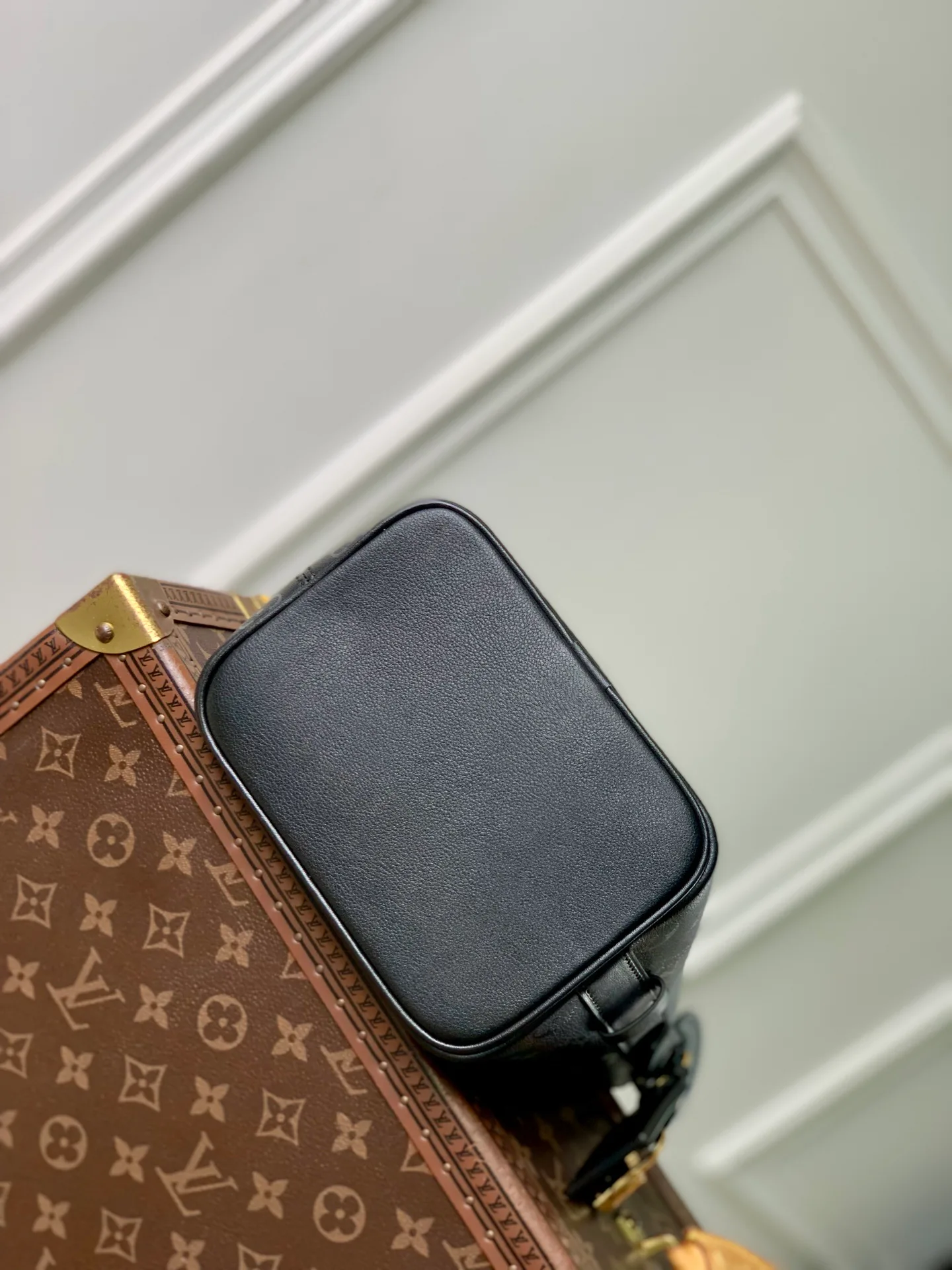 Классические Сумки Женские Louis Vuitton 18147457