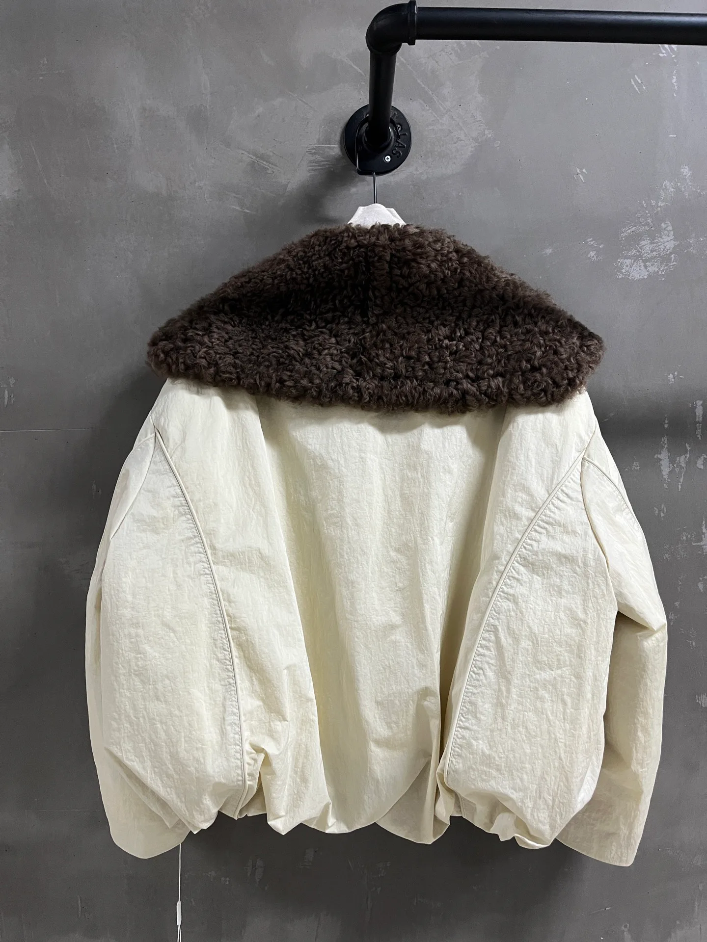 Куртки И Пуховики Женские Brunello Cucinelli 358993