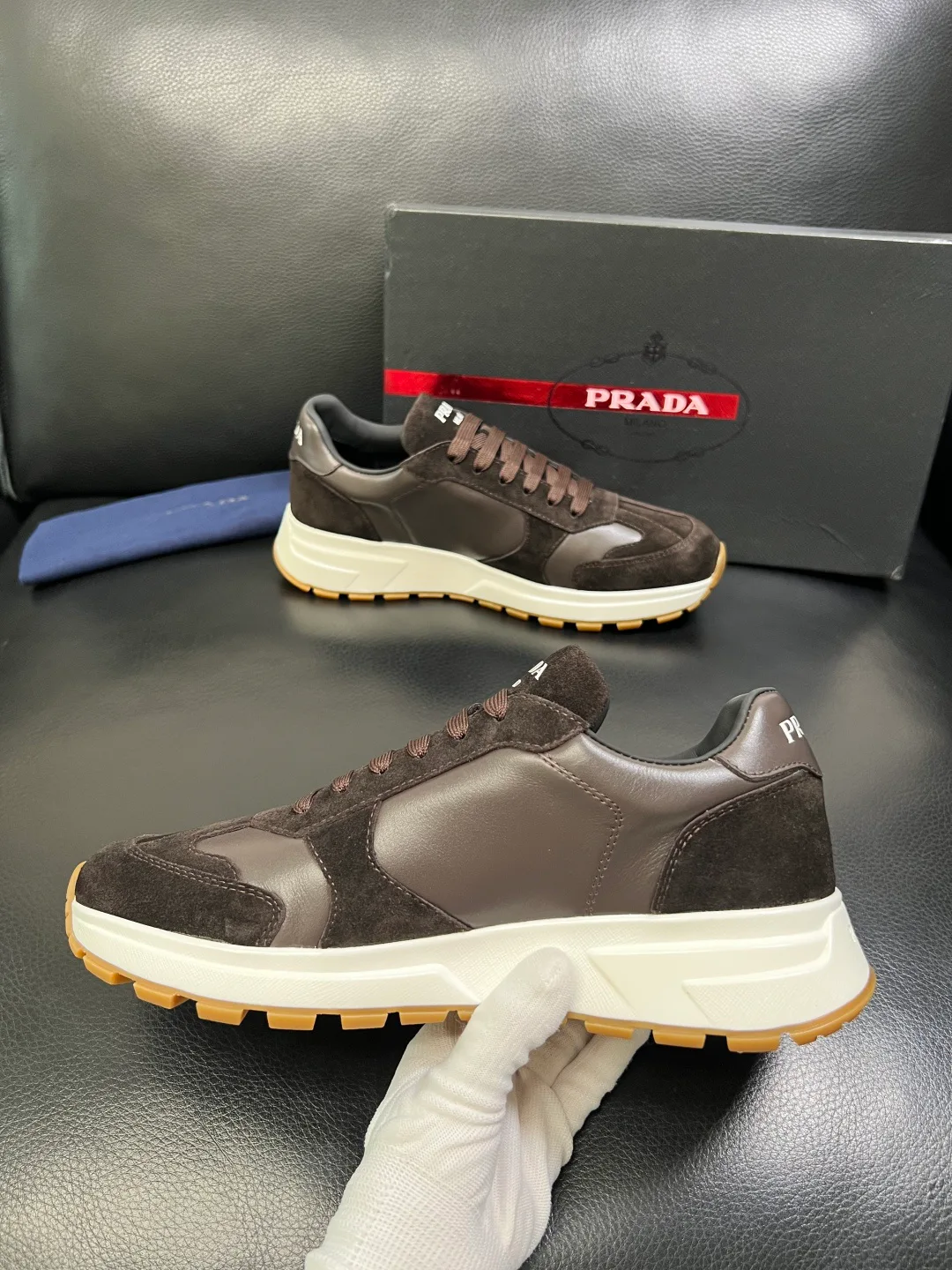 Кроссовки Женские Prada 471668