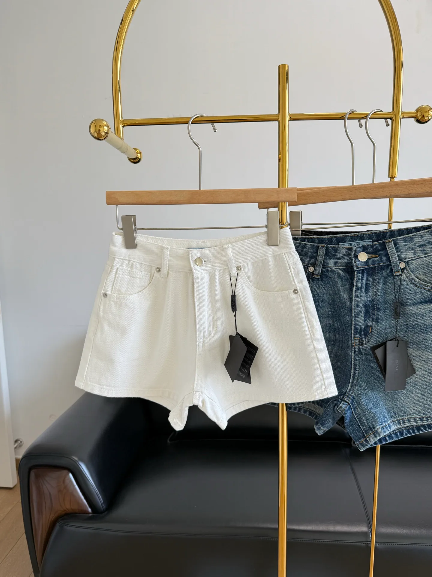 Шорты Женские Prada 1805534