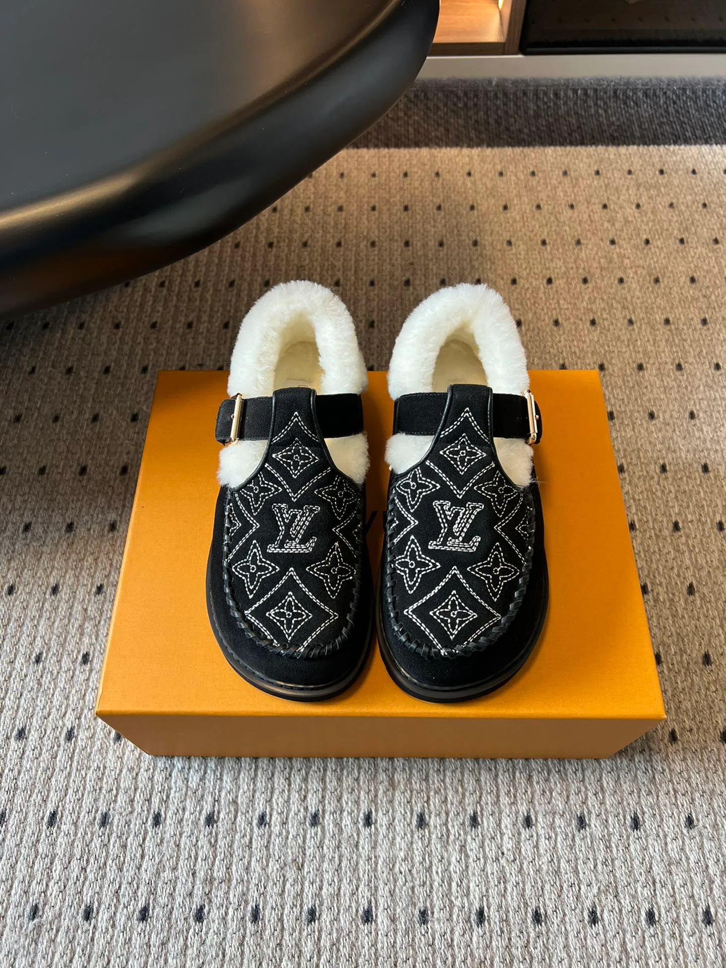 Мюли И Сабо Женские Louis Vuitton 133278