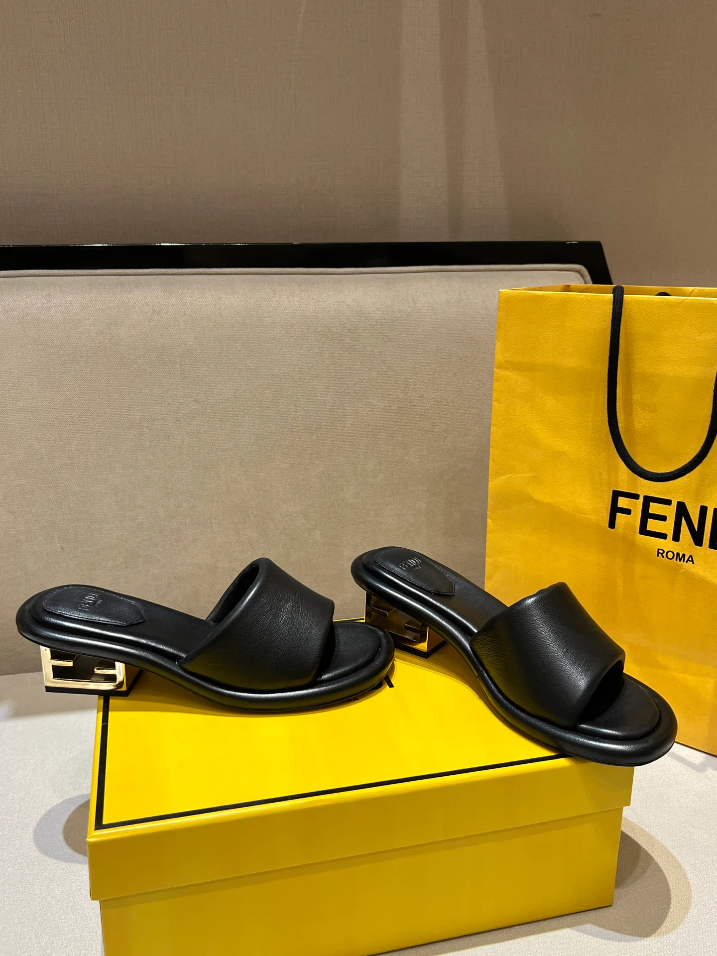 Туфли Женские Fendi 11156791